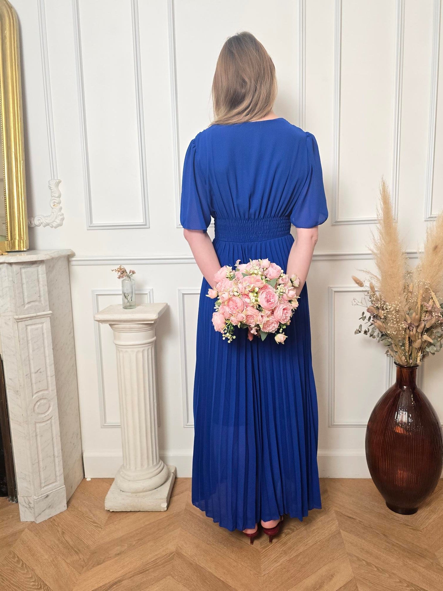 Robe longue bleu roi détail – La Chica