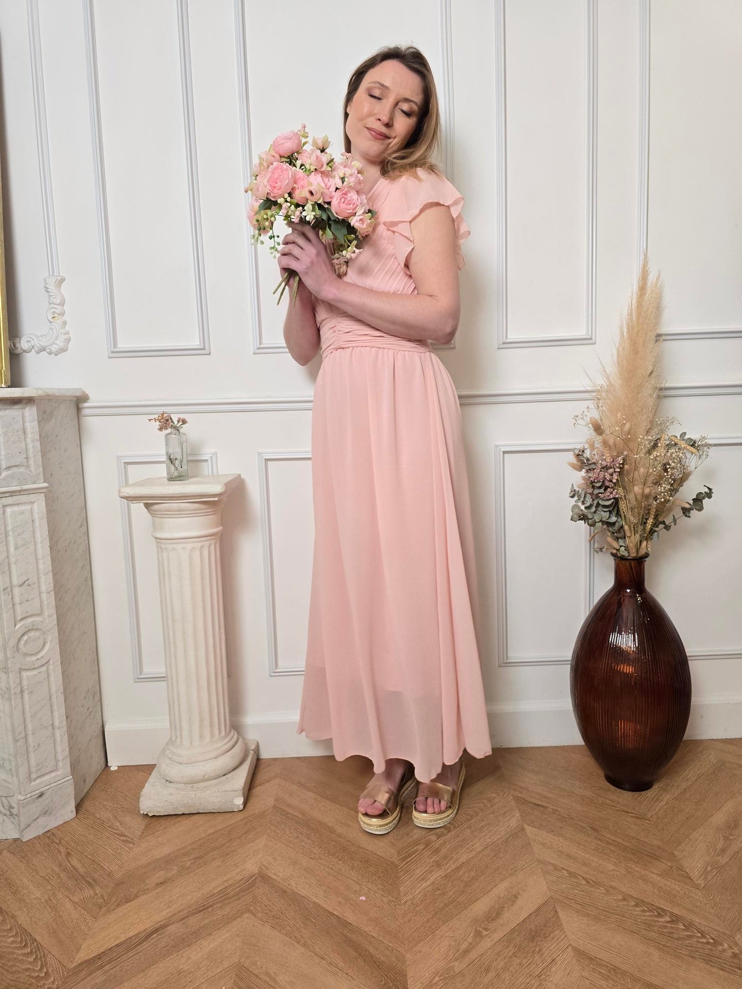 Robe longue rose poudré détail – La Chica