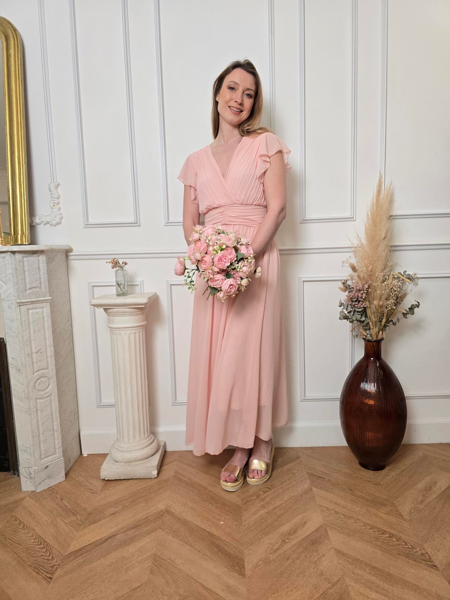 Robe longue rose poudré vue de dos femme – La Chica
