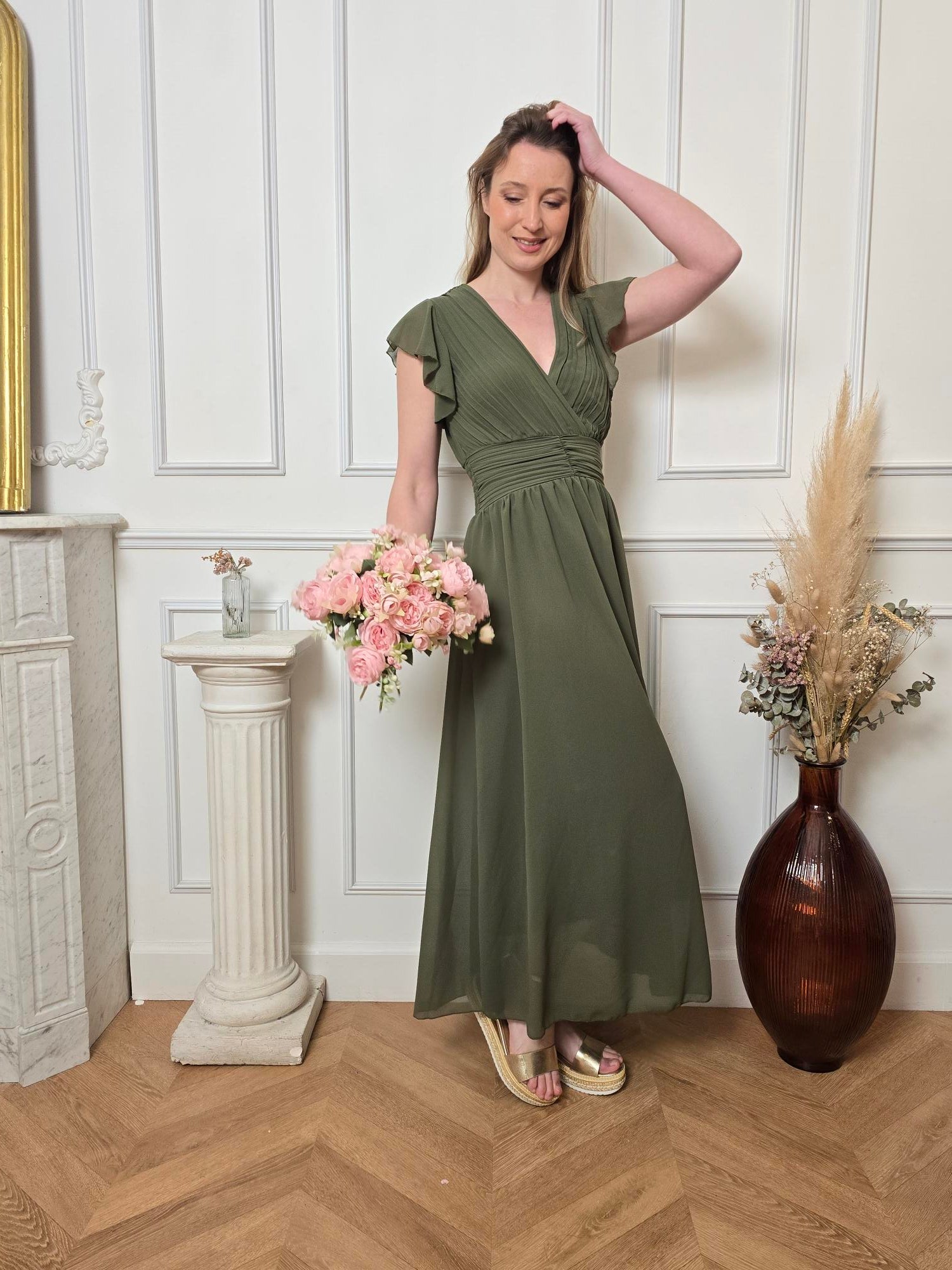 Robe longue kaki vue de dos femme – La Chica
