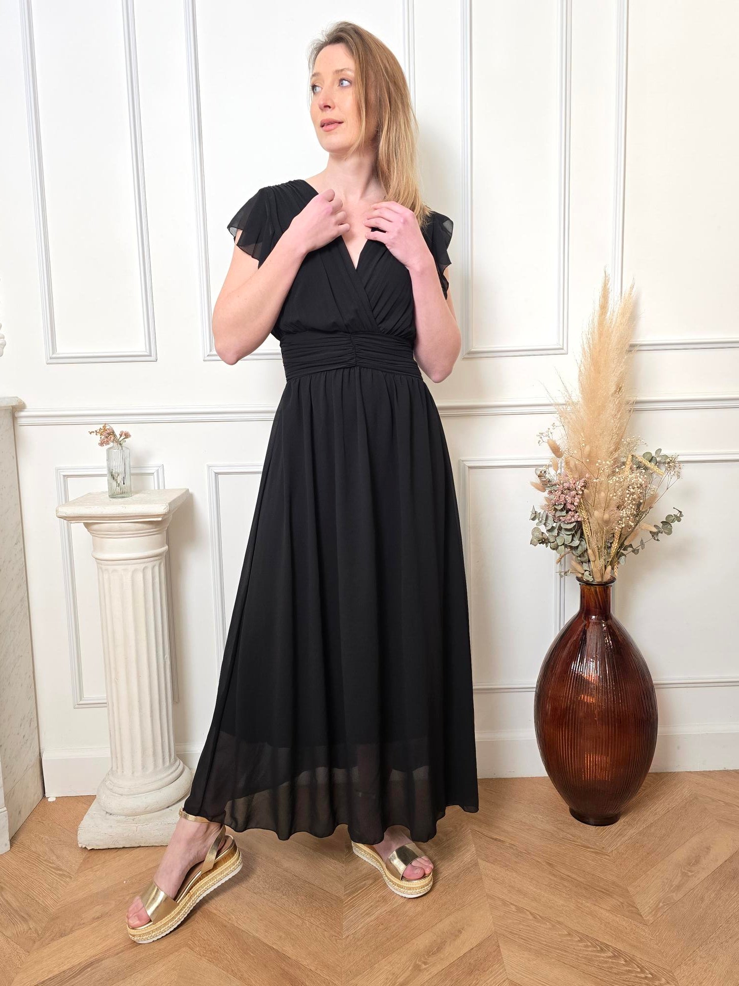 Robe longue noire vue de dos femme – La Chica
