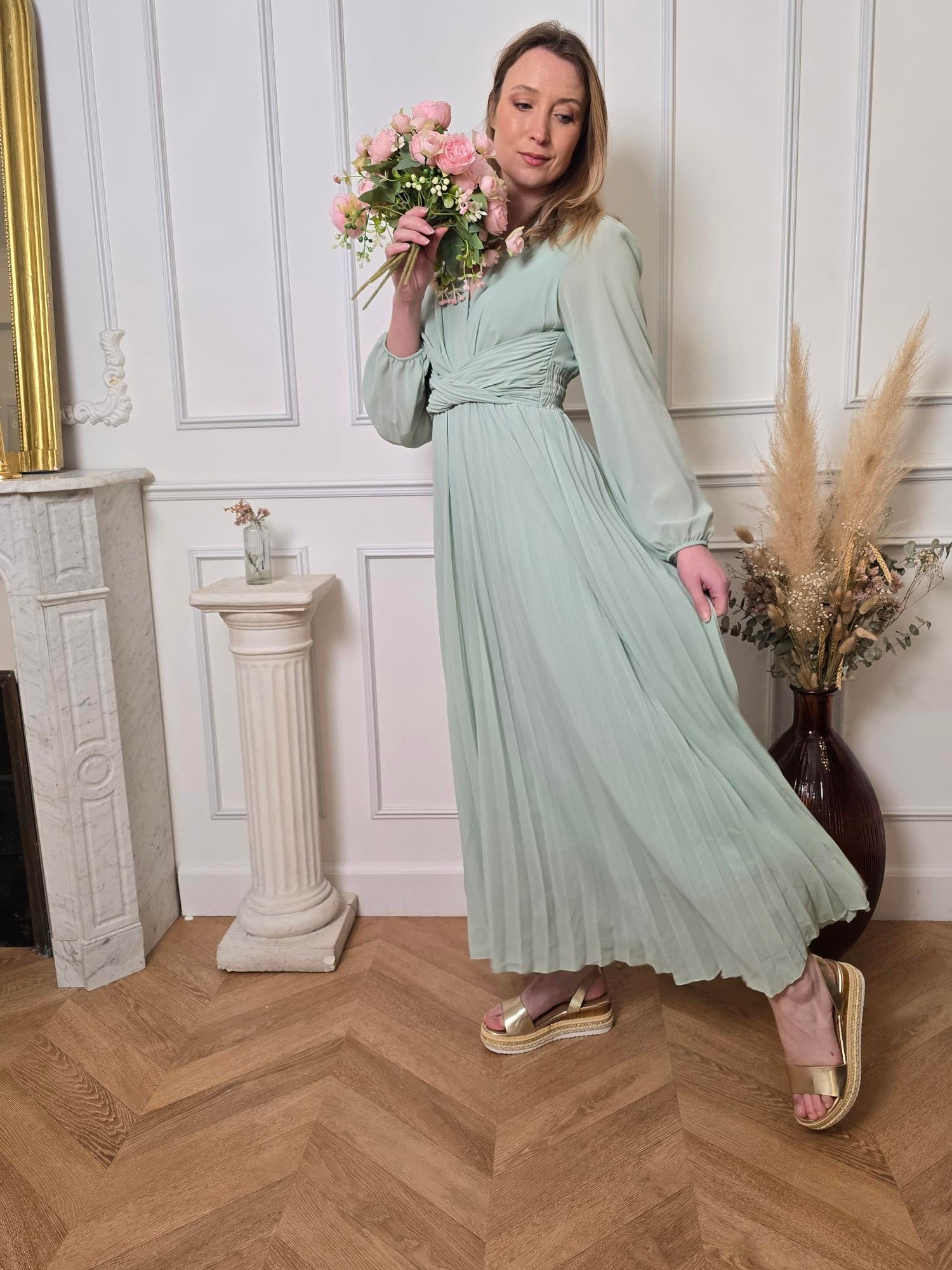 Robe longue vert menthe détail – La Chica