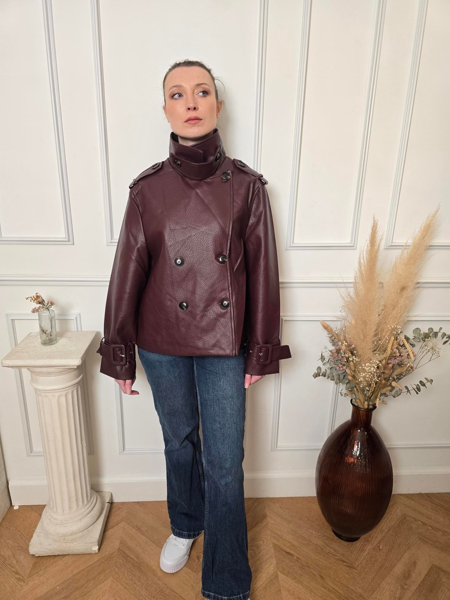 Veste bordeaux détail – La Chica