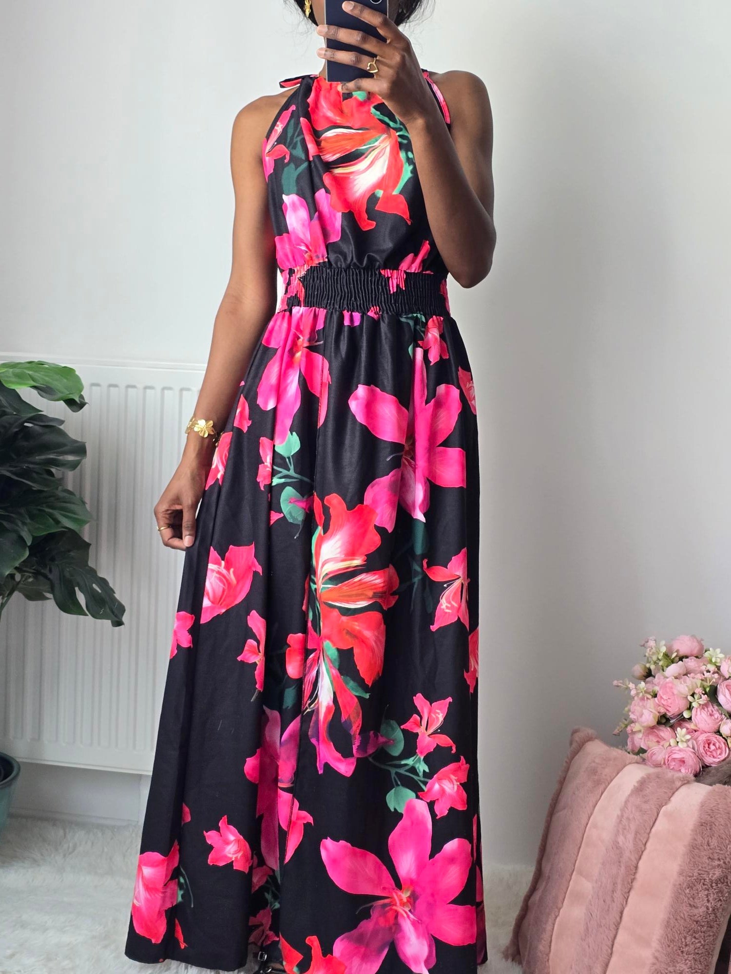 Robe longue fluide imprimé floral ✦ Noir La Chica