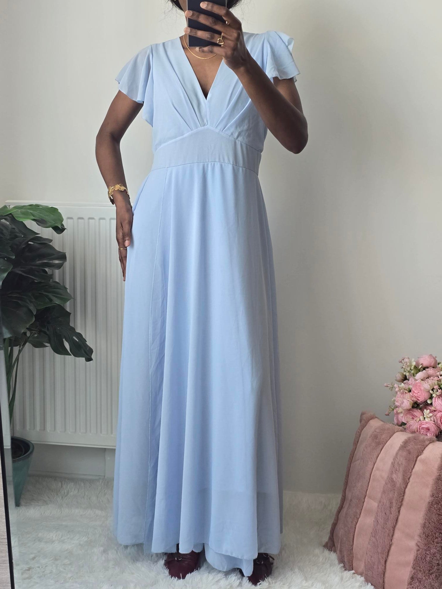 Robe longue bleu pâle plissée ✦ Élégance douce et fluidité raffinée La Chica