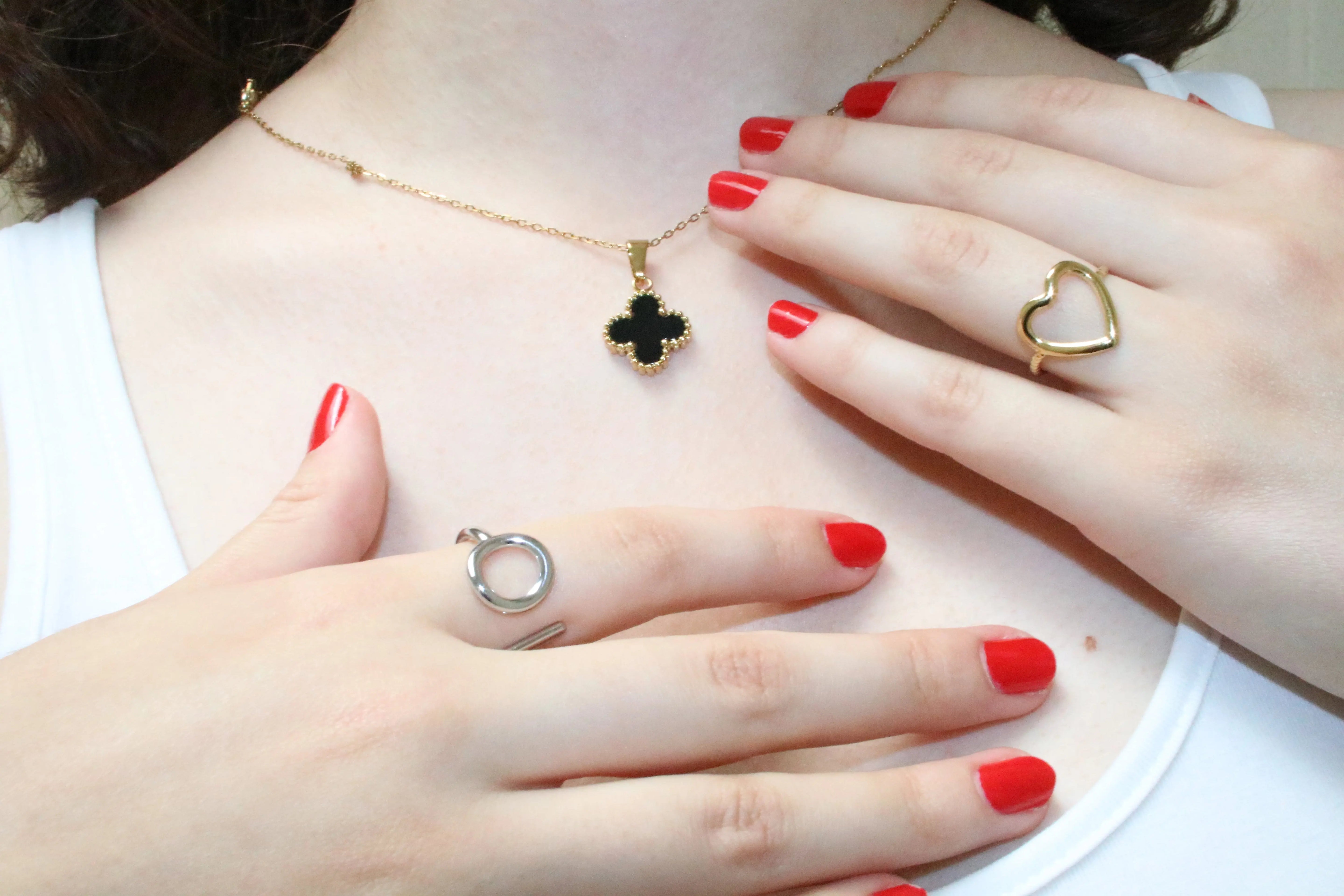 COLLIER JENA La Chica