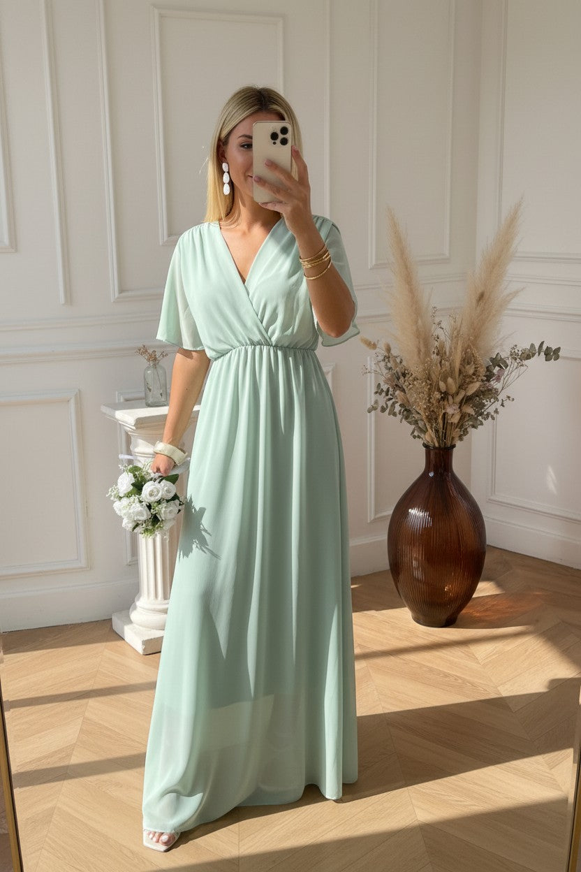 Robe Longue Fluide ✦ Vert d’Eau ✦ Décolleté Croisé ✦ Élégance Douce & Intemporelle La Chica