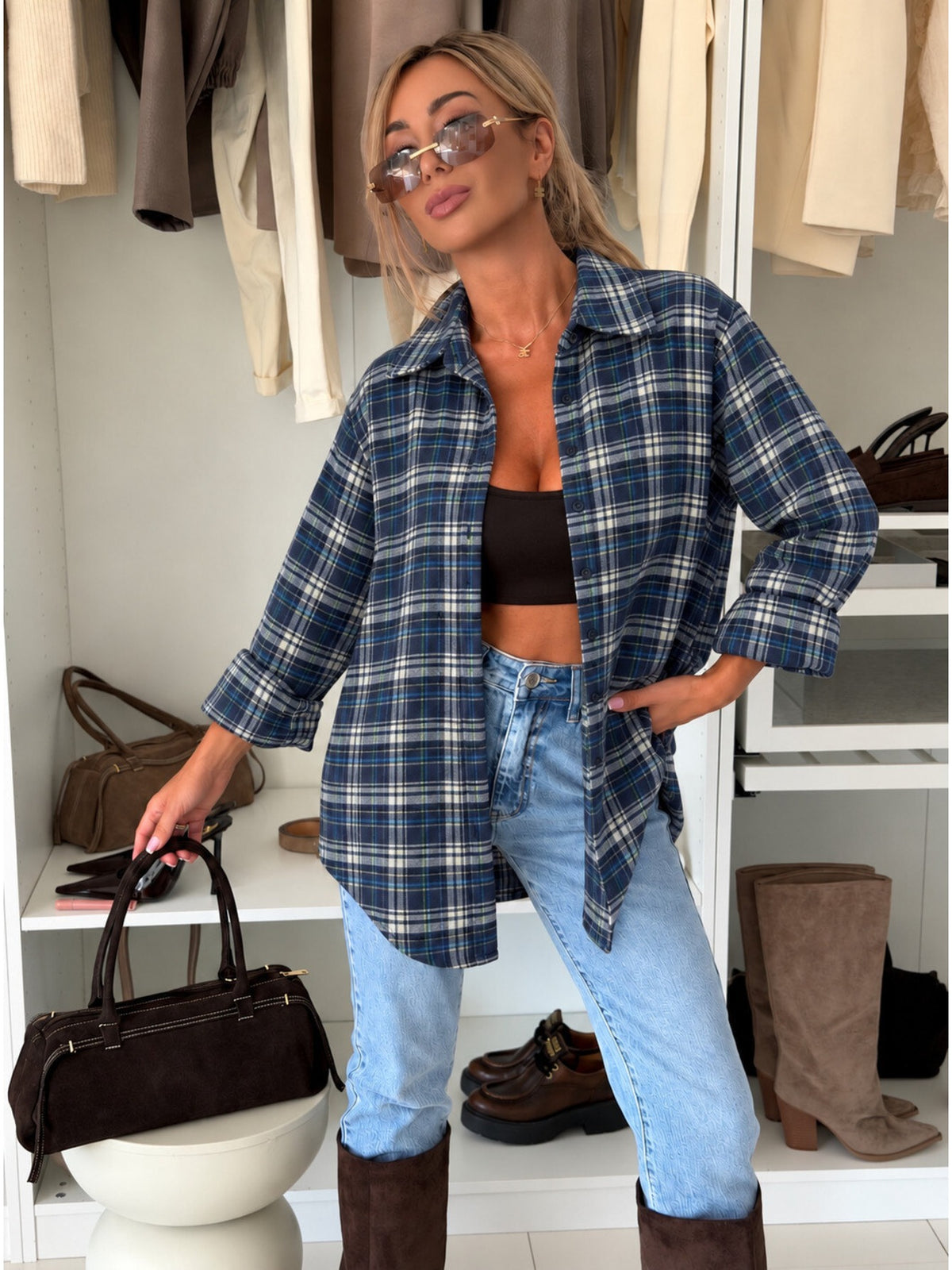 Chemise oversize carreaux flanelle brossée manches retroussables marine pour femme, La Chica