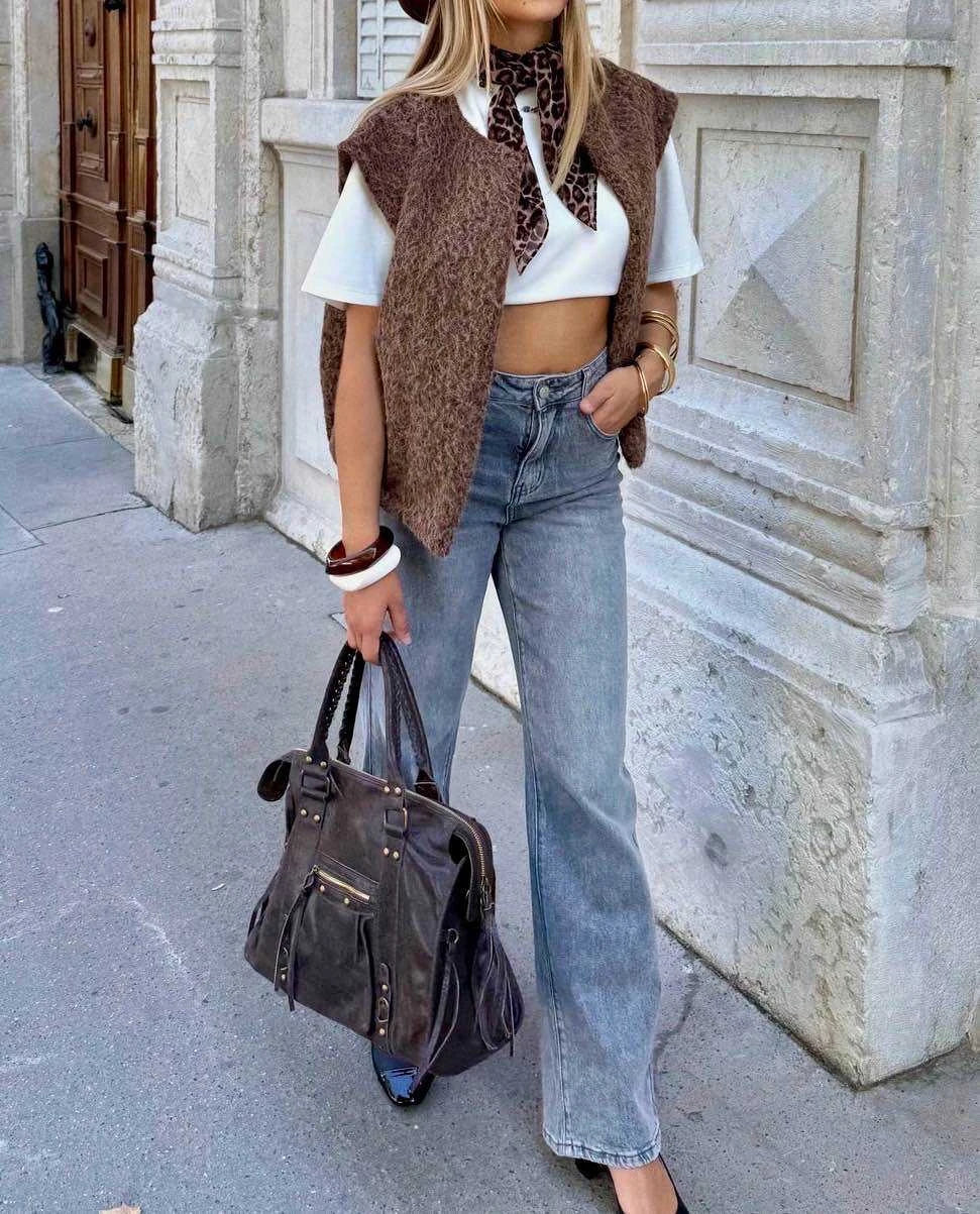 Gilet sans manches effet bouclette marron foncé pour femme – La Chica