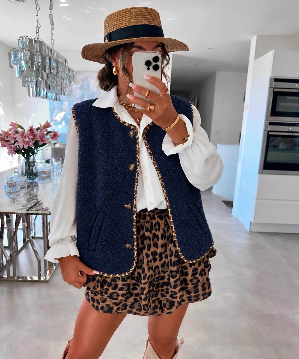 Gilet teddy sans manches à liseré léopard marine pour femme – La Chica