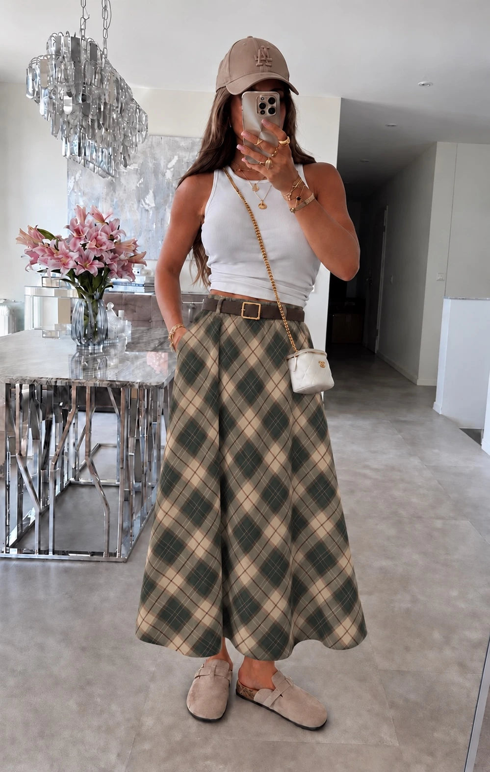 Jupe en suédine avec ceinture imprimé carreaux kaki pour femme – La Chica
