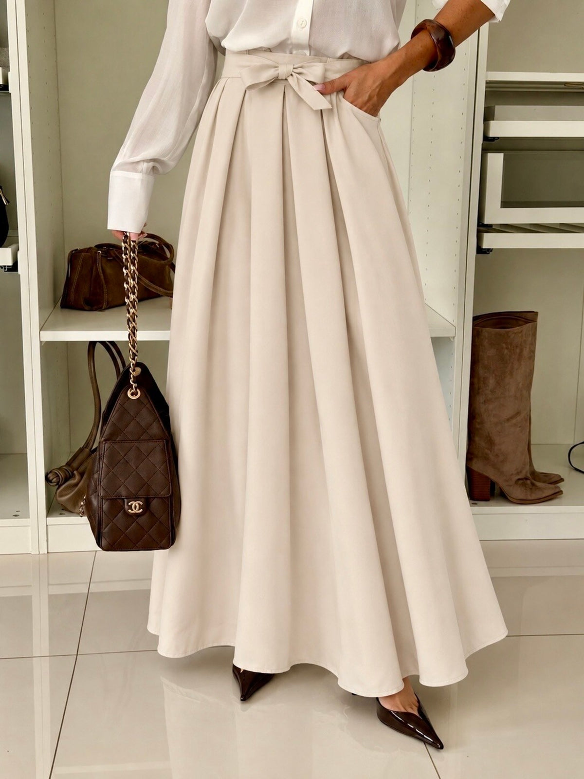 Jupe longue évasée à plis avec ceinture nouée avec poches beige pour femme, La Chica