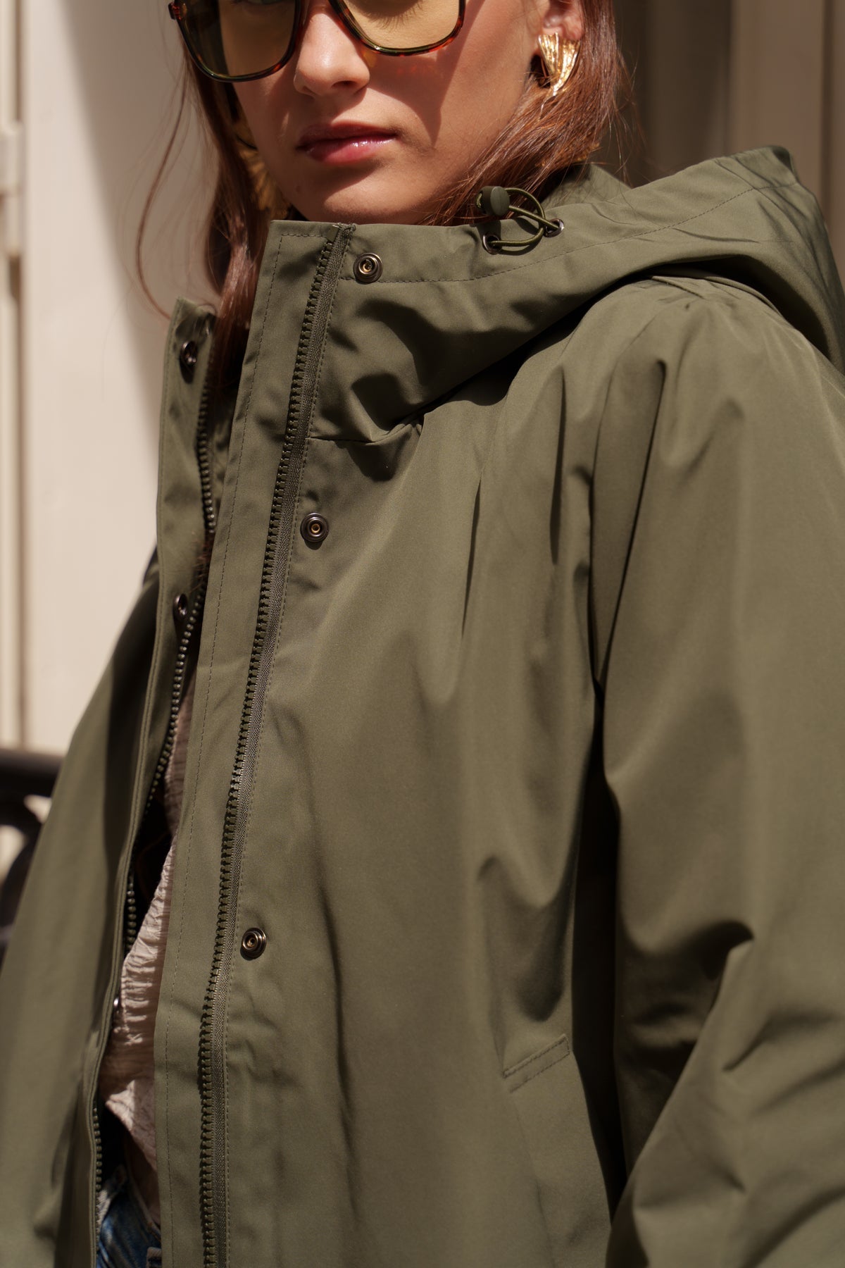 Parka imperméable courte 3 en 1 kaki pour femme – vue 4