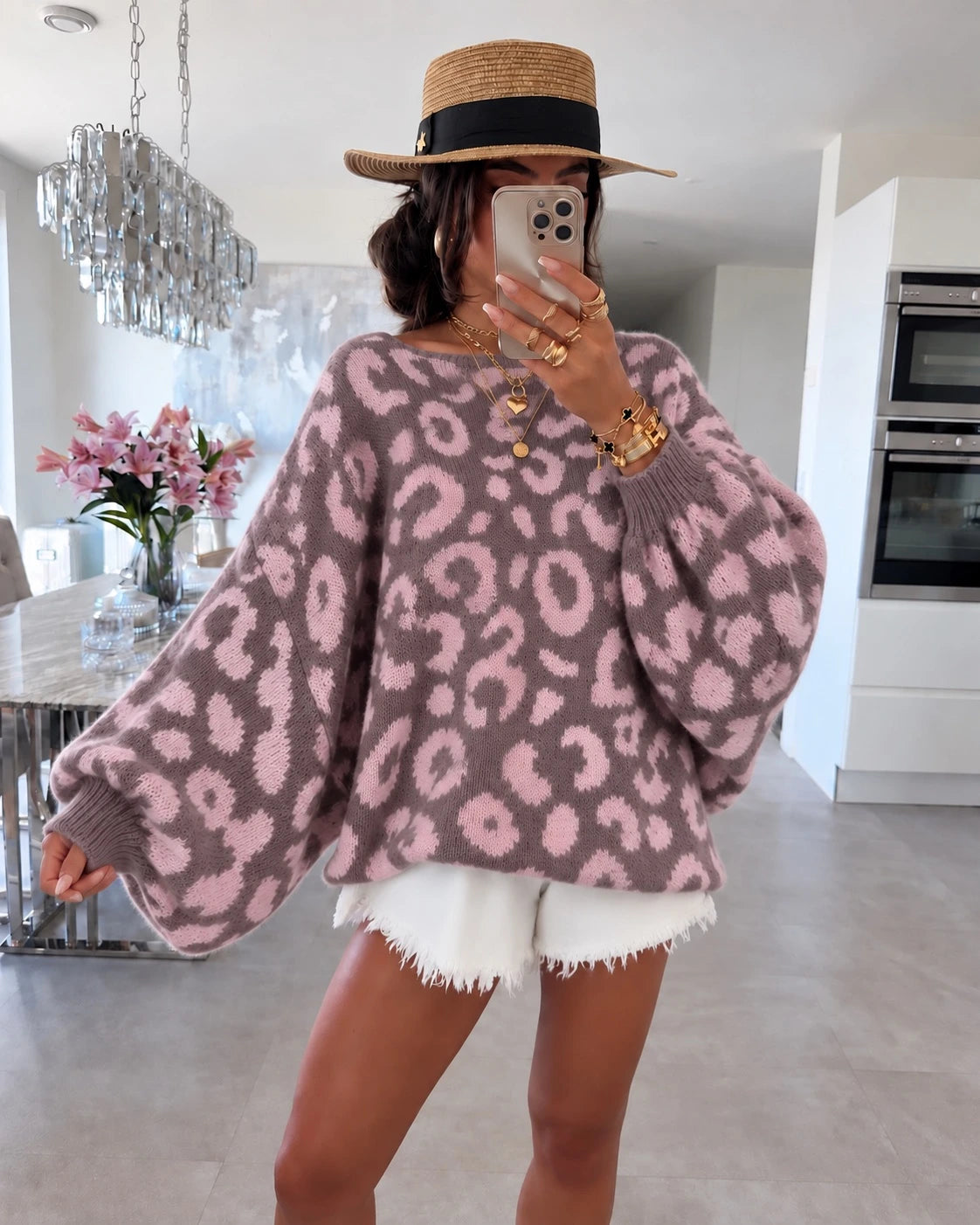 Pull motif léopard à manches chauve-souris taupe pour femme – La Chica