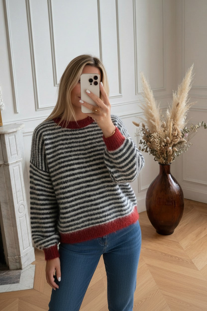 Pull Rayé ✦ Bleu Marine & Écru ✦ Touches Bordeaux ✦ Élégance Douce & Esprit Cocooning La Chica