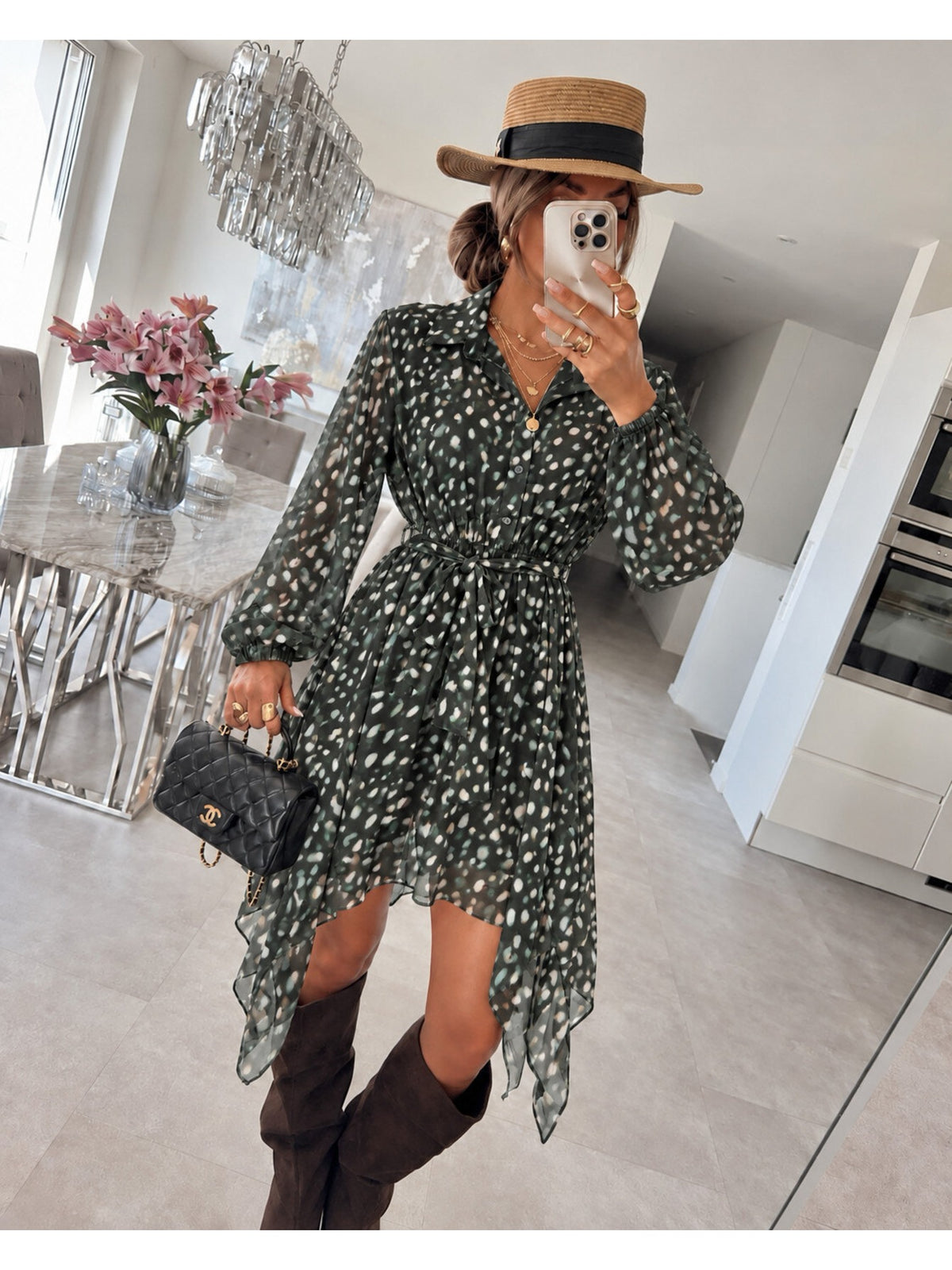 Robe chemise imprimée biche asymétrique avec ceinture kaki pour femme, La Chica