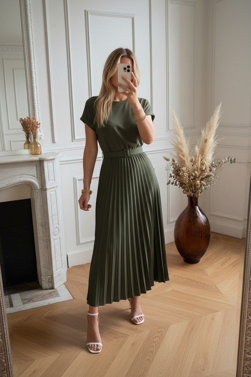 Robe Plissée Bi-Matière ✦ Kaki ✦ Élégance Naturelle Premium La Chica