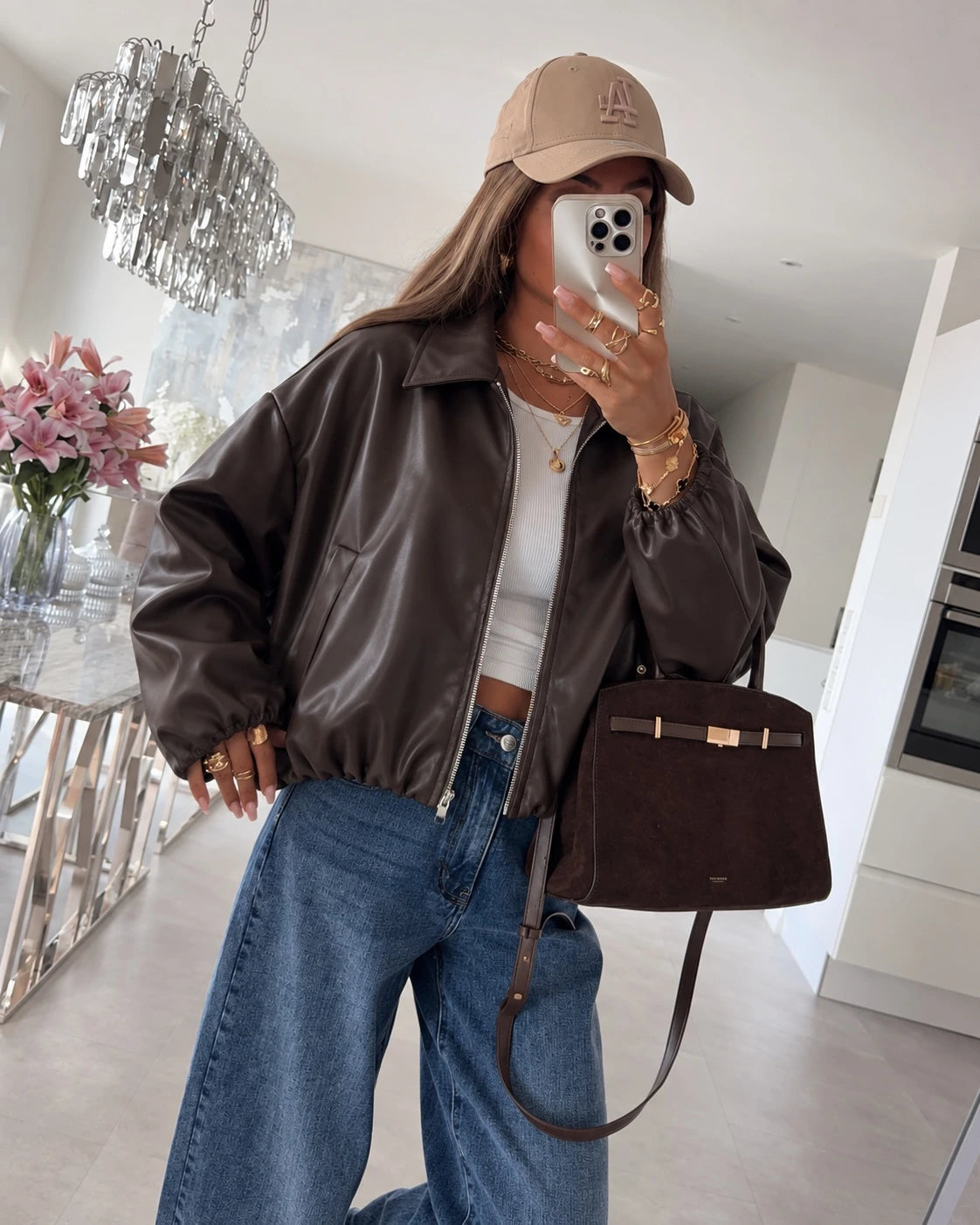 Veste bomber oversize en similicuir marron foncé pour femme – La Chica