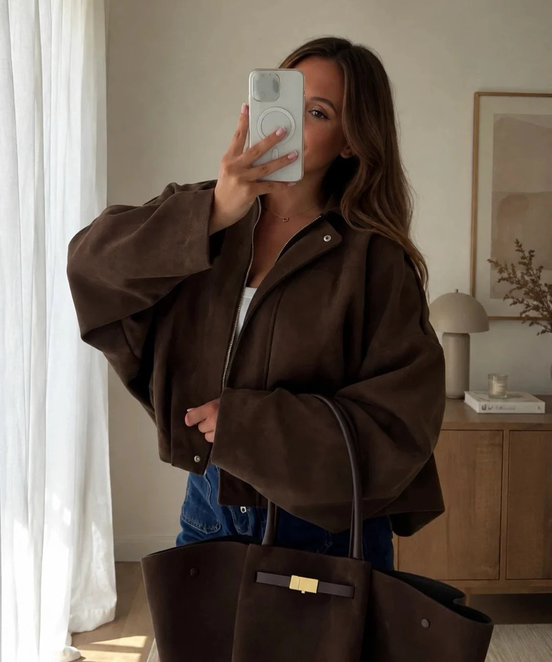 Veste bomber oversize en suédine marron foncé pour femme – La Chica – vue 2