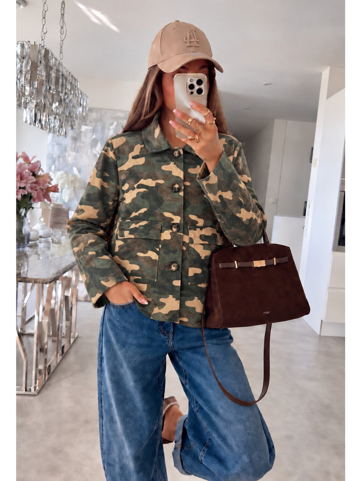Veste chemise en suédine imprimé camouflage détail poches kaki pour femme, La Chica