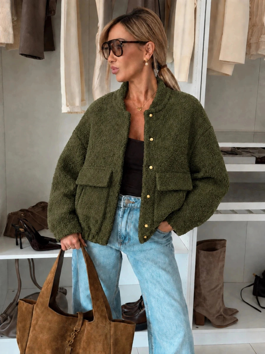 Veste teddy bomber à boutons dorés kaki pour femme – La Chica