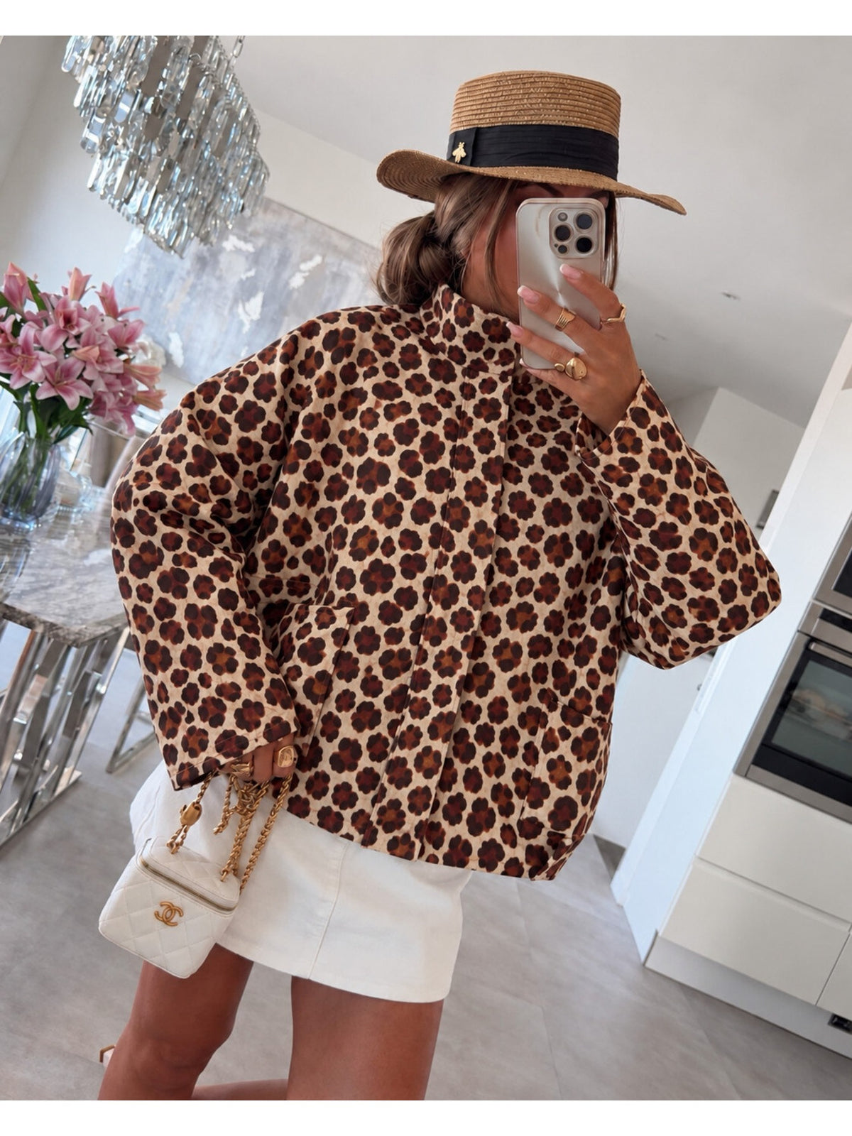 Veste zippée imprimé léopard manches larges col montant camel pour femme, La Chica, vue 2