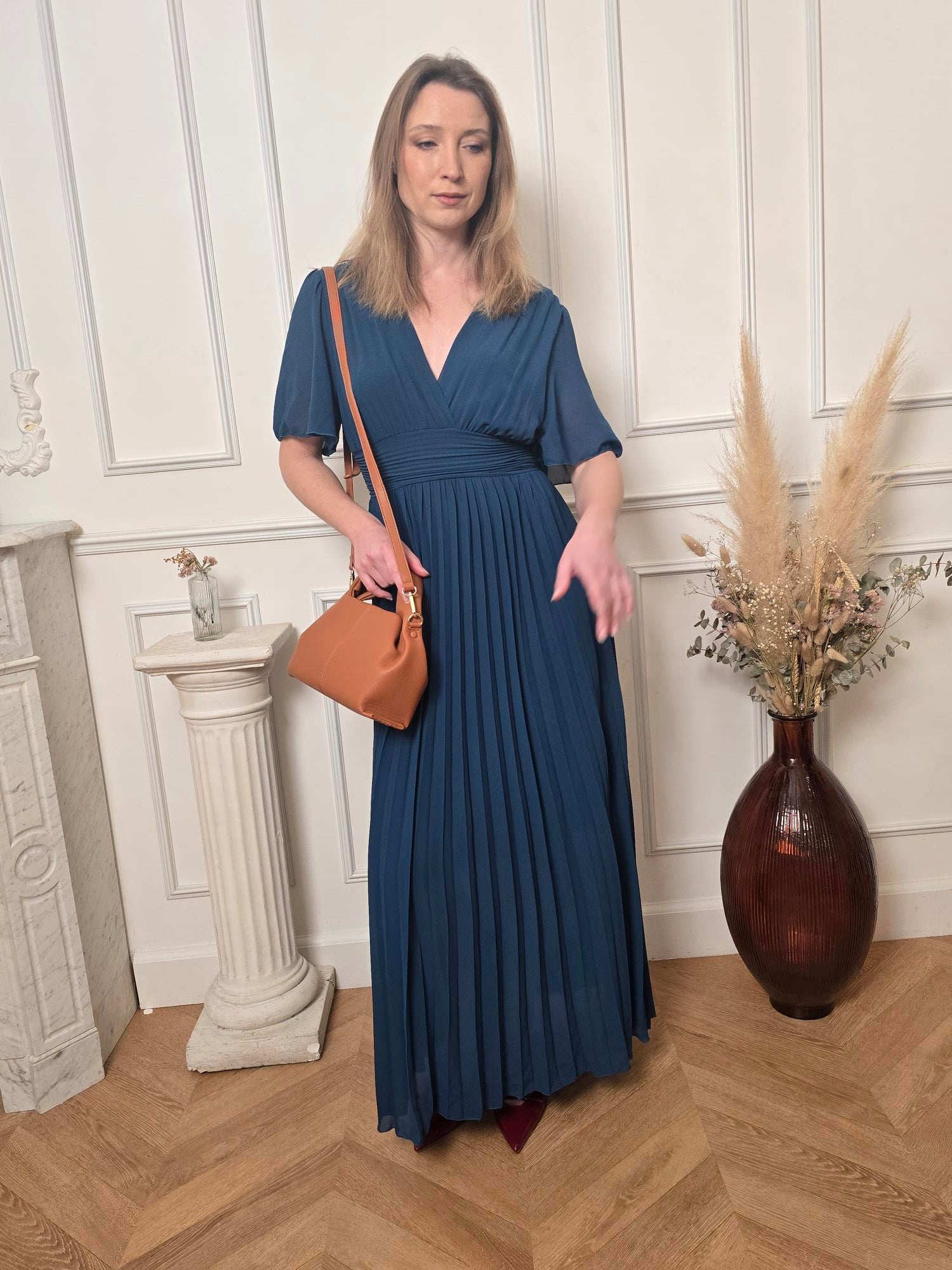 Robe longue bleu pétrole détail – La Chica