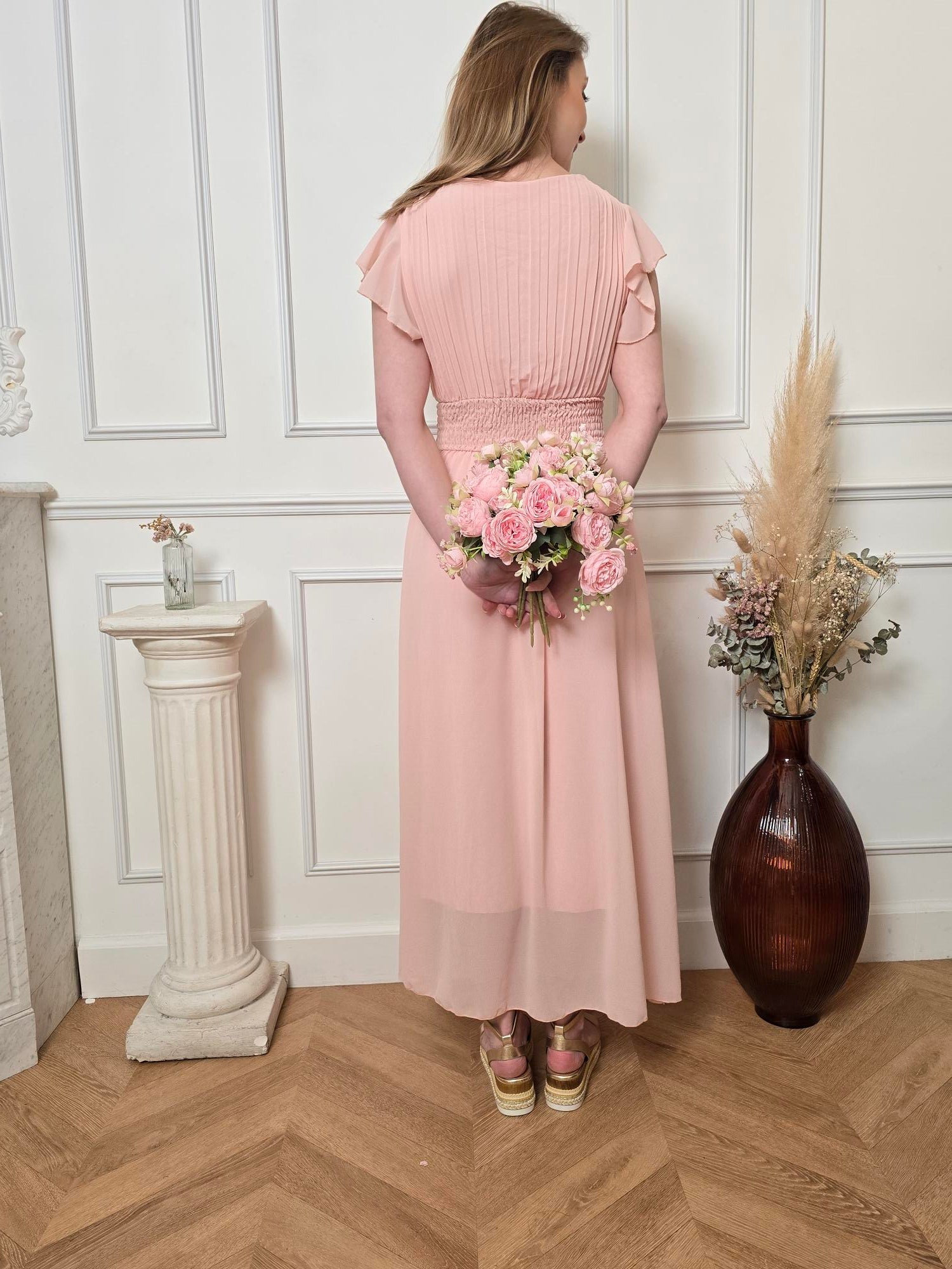 Robe longue rose poudré détail – La Chica