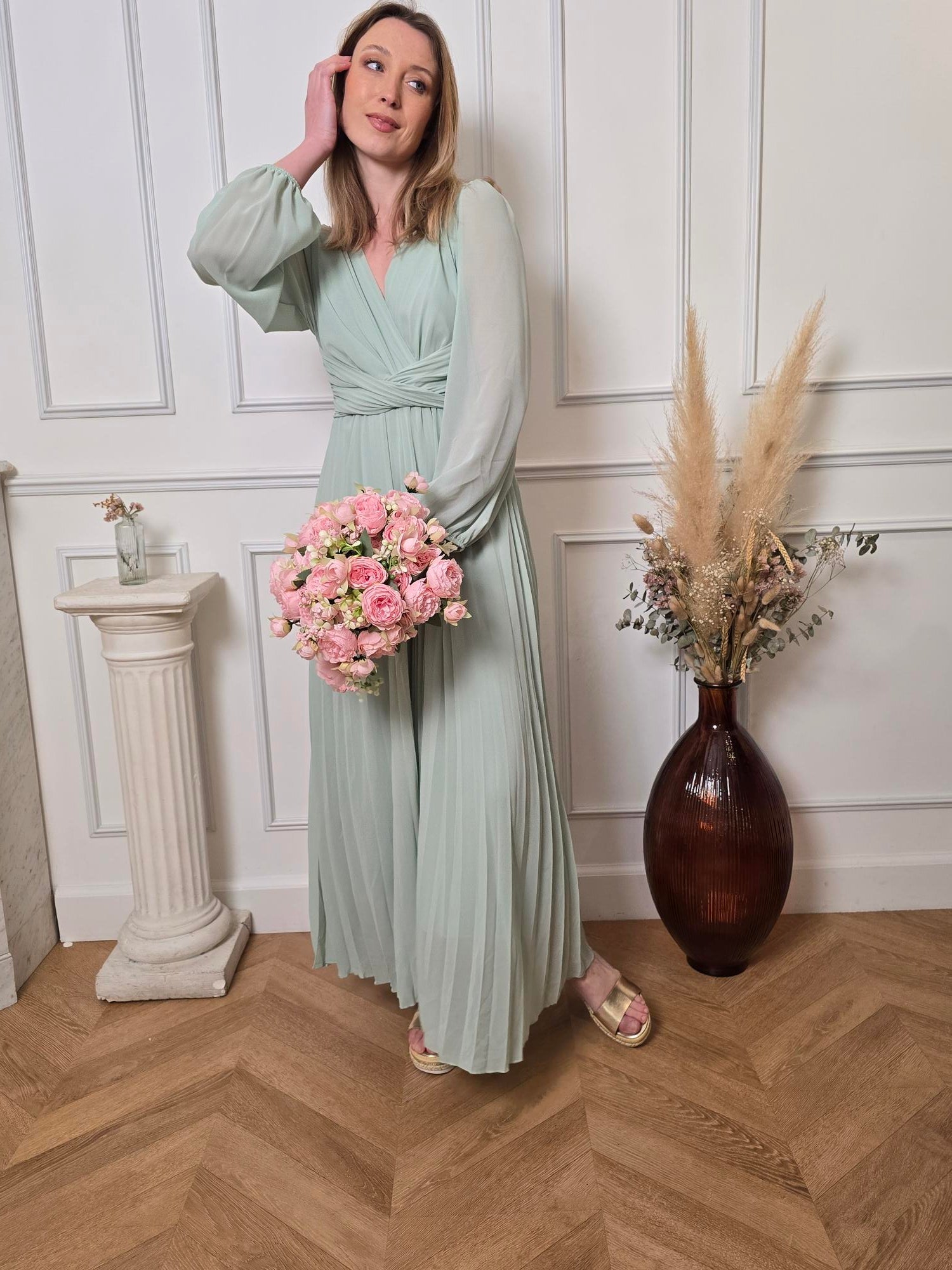 Femme portant robe longue vert menthe – La Chica