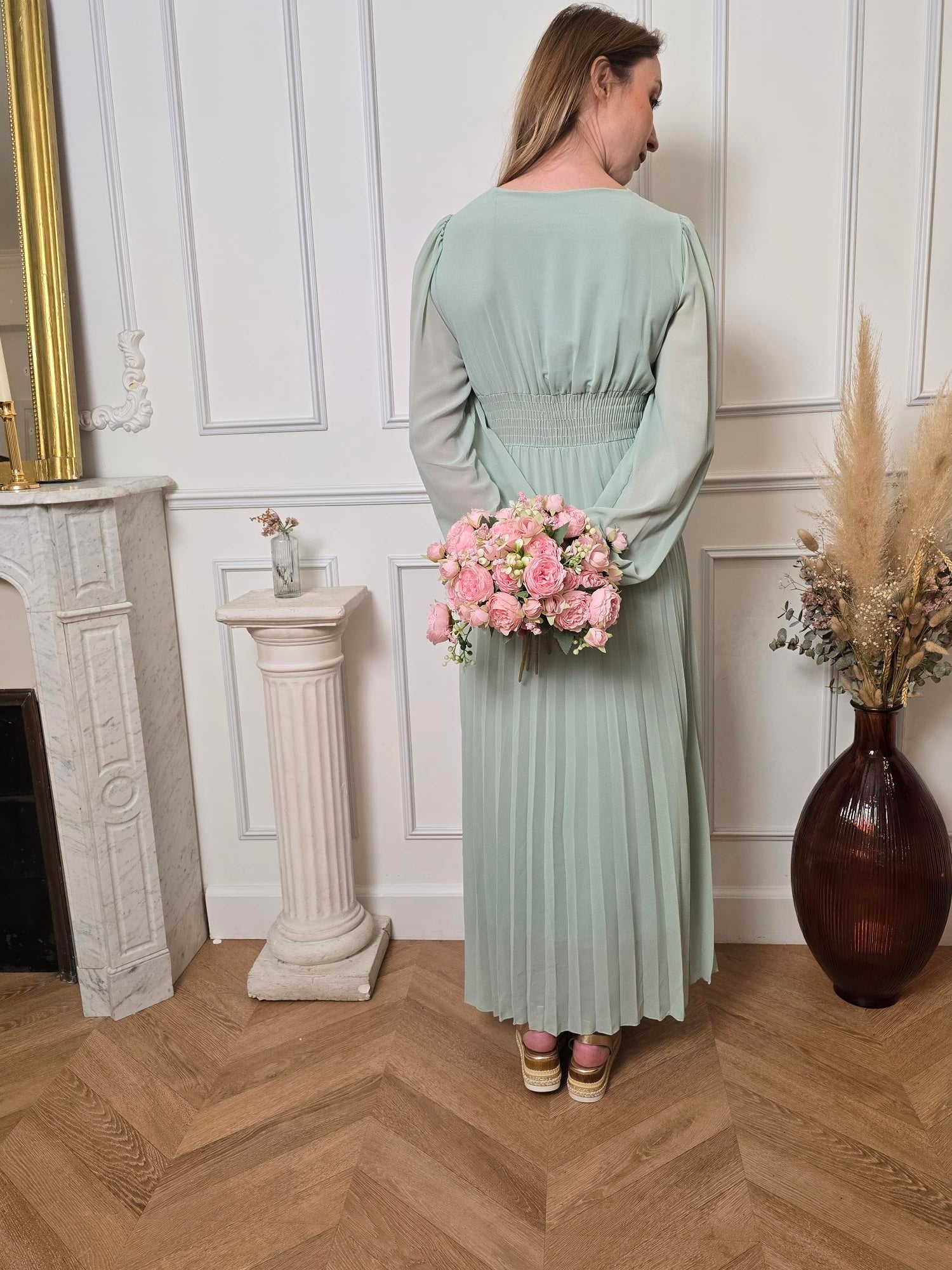 Robe longue vert menthe détail – La Chica