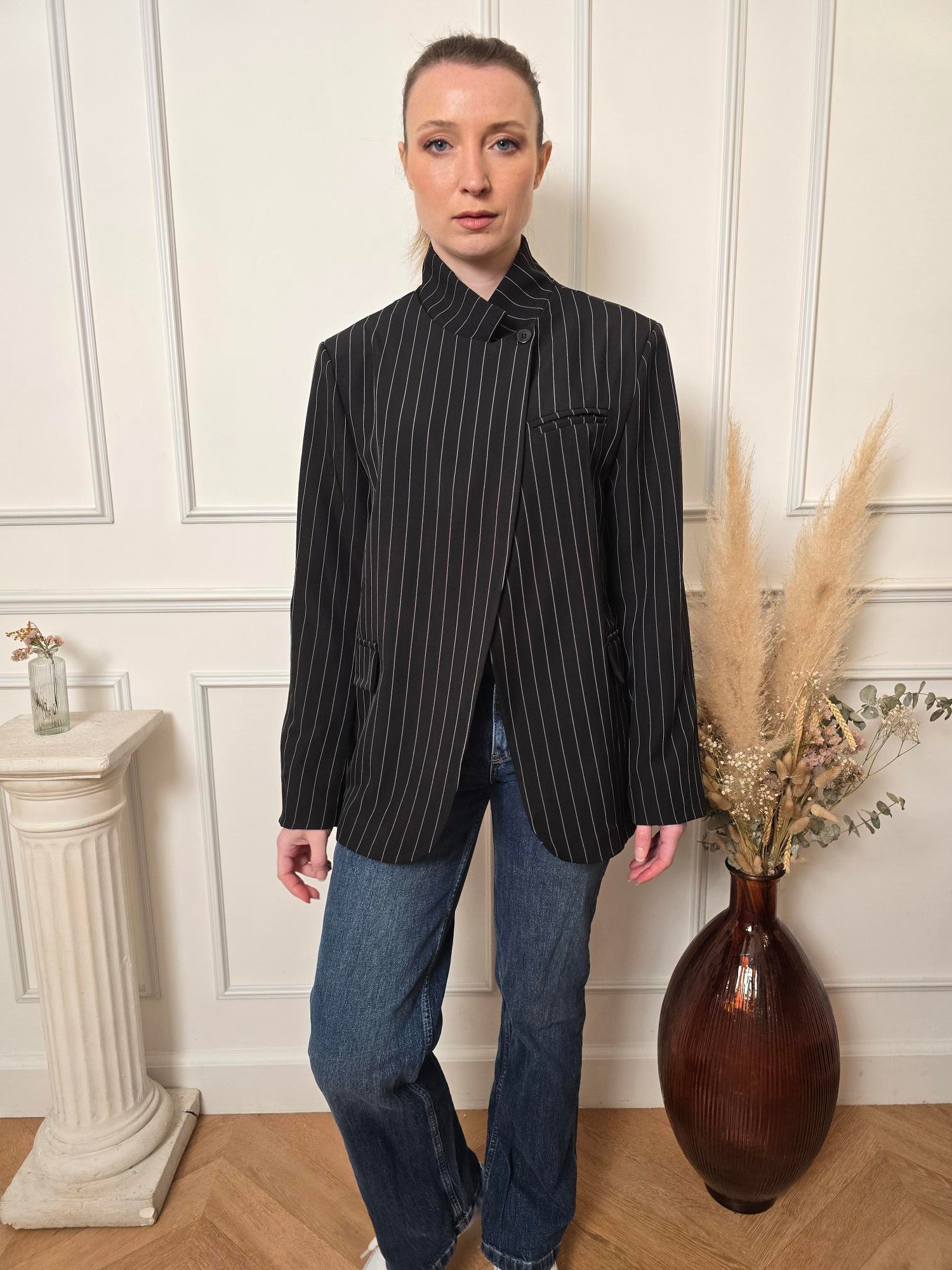 Blazer noir détail – La Chica