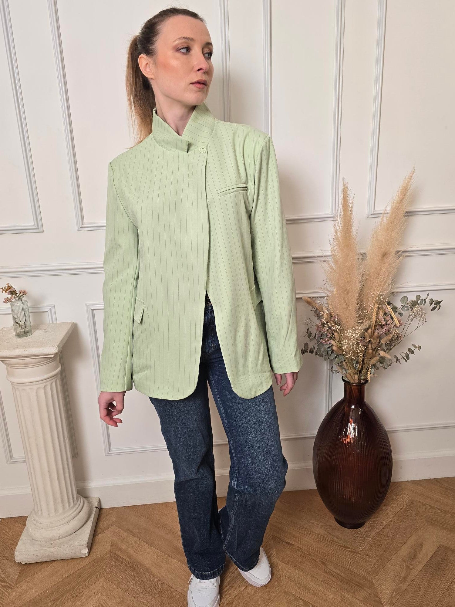 Blazer vert détail – La Chica