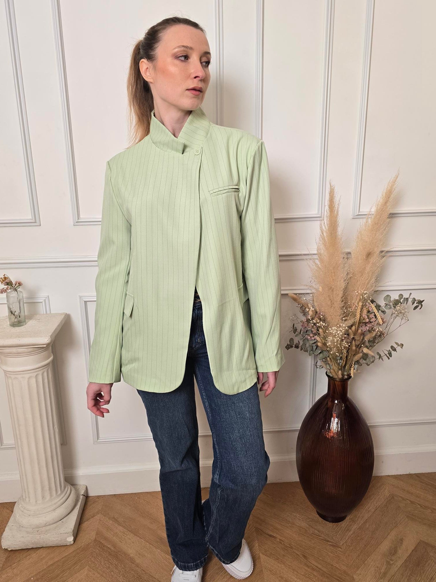 Blazer vert détail – La Chica