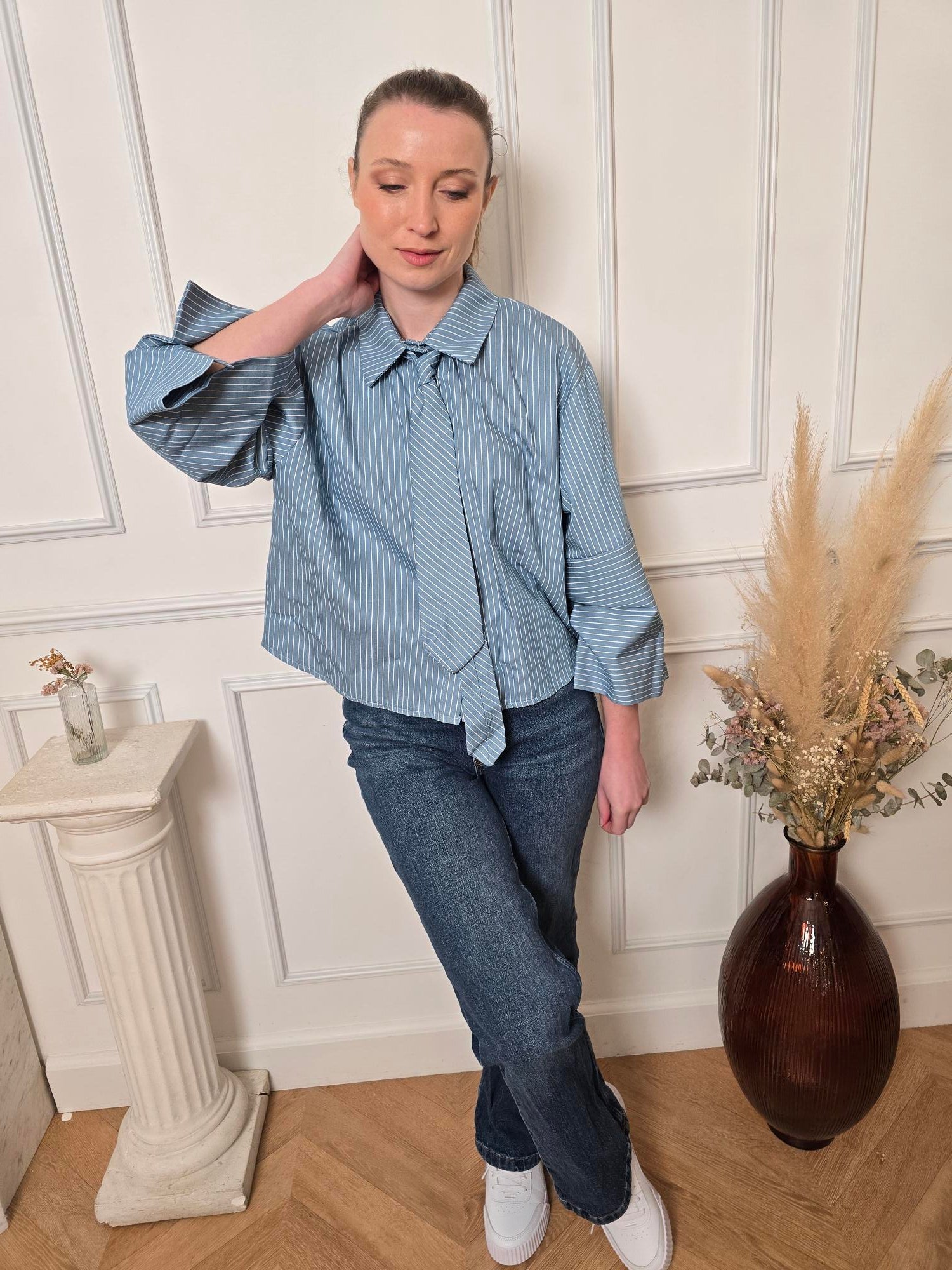 Chemise bleu détail – La Chica