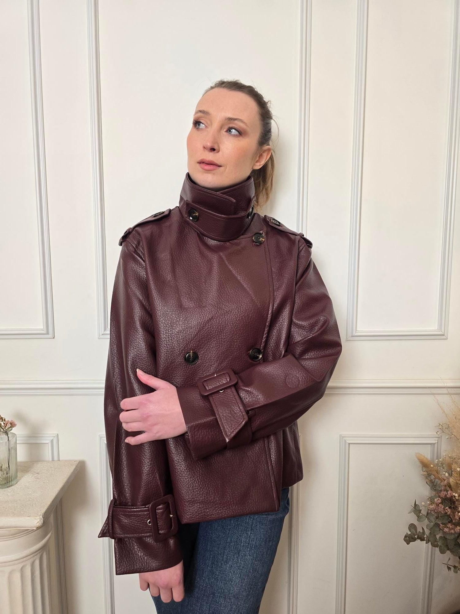 Veste bordeaux détail – La Chica