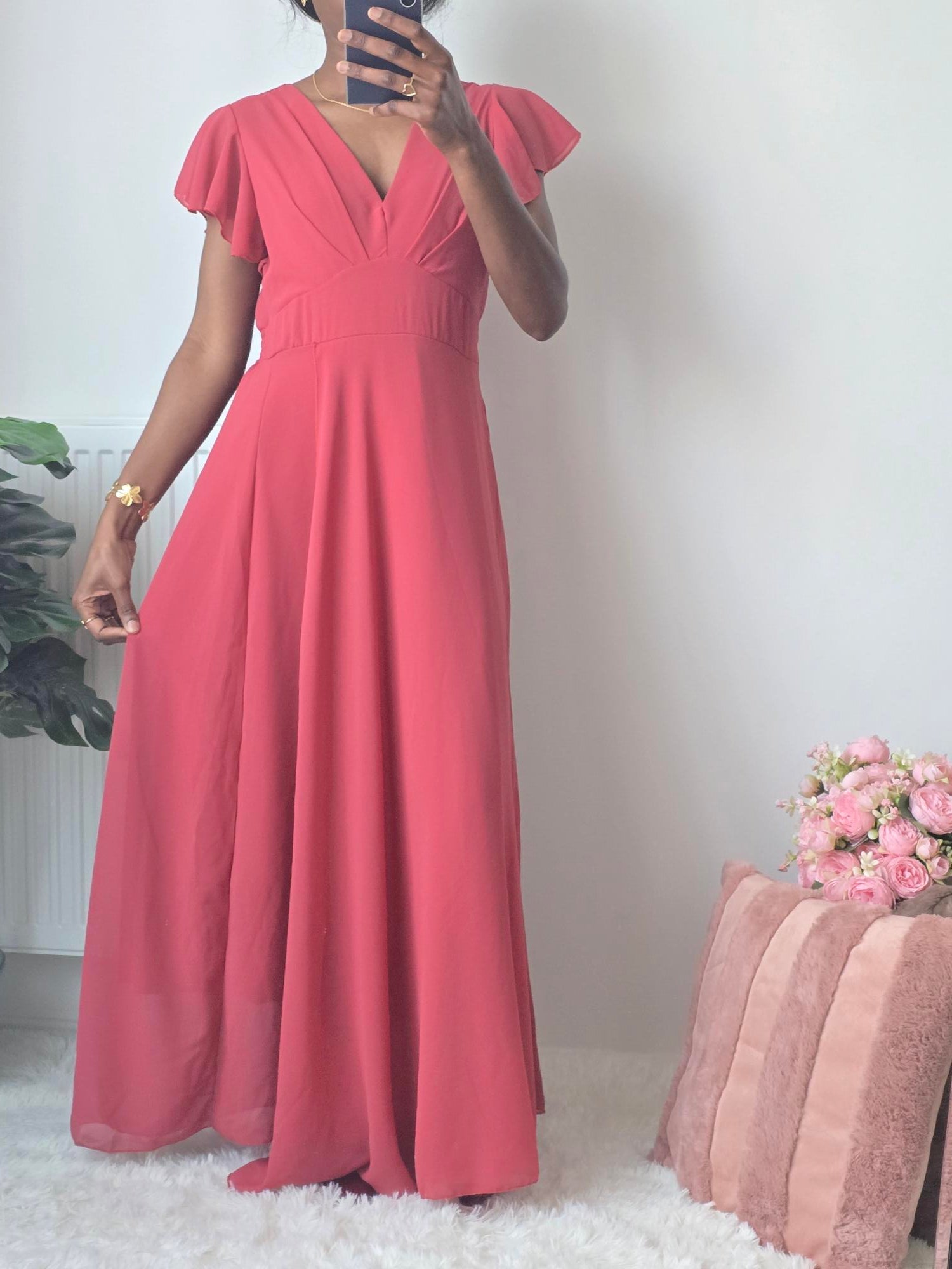 Robe longue fluide rose framboise ✦ Coupe empire et manches papillon La Chica