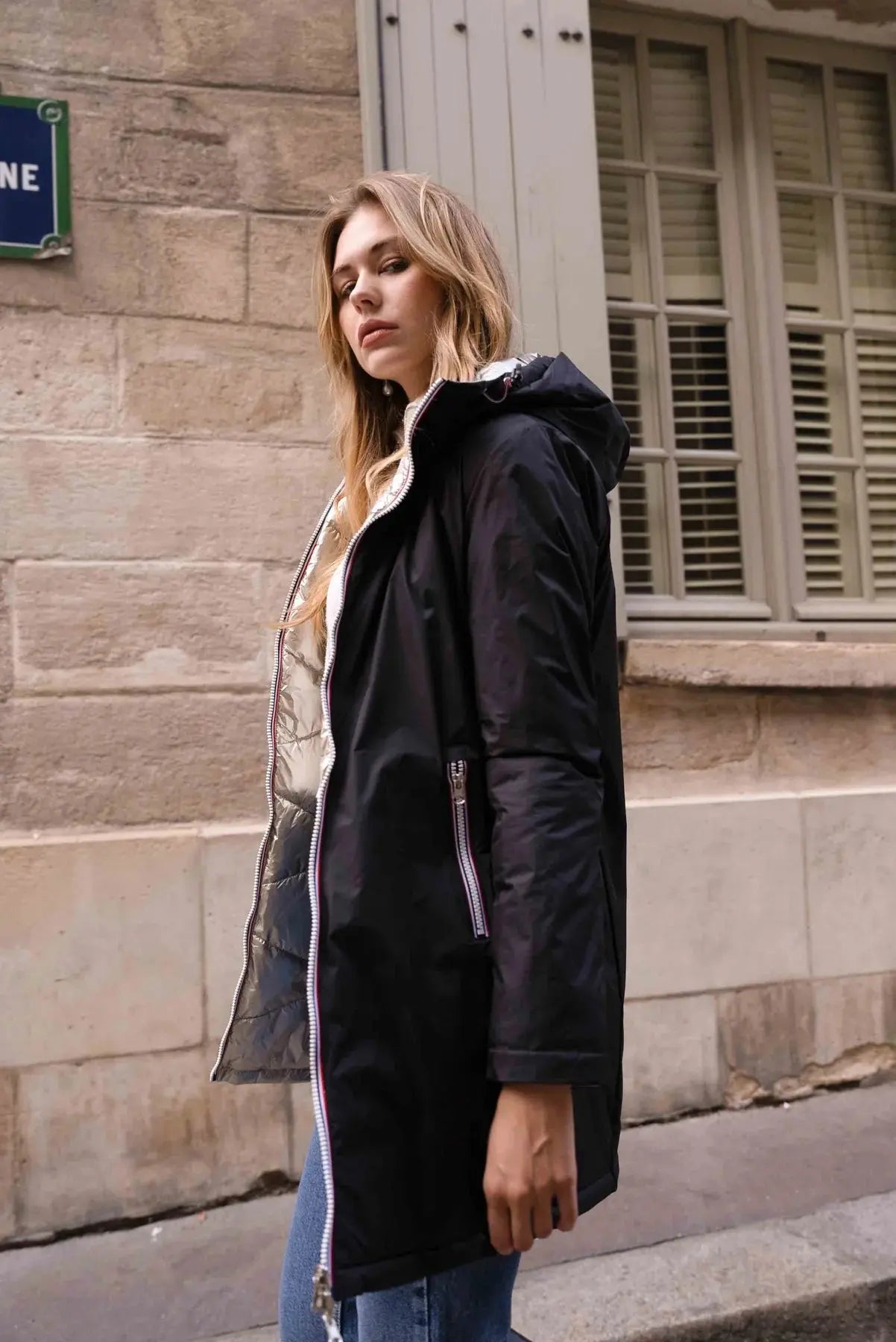 DOUDOUNE LONGUE REVERSIBLE NOIR DORE LAURA JO La Chica
