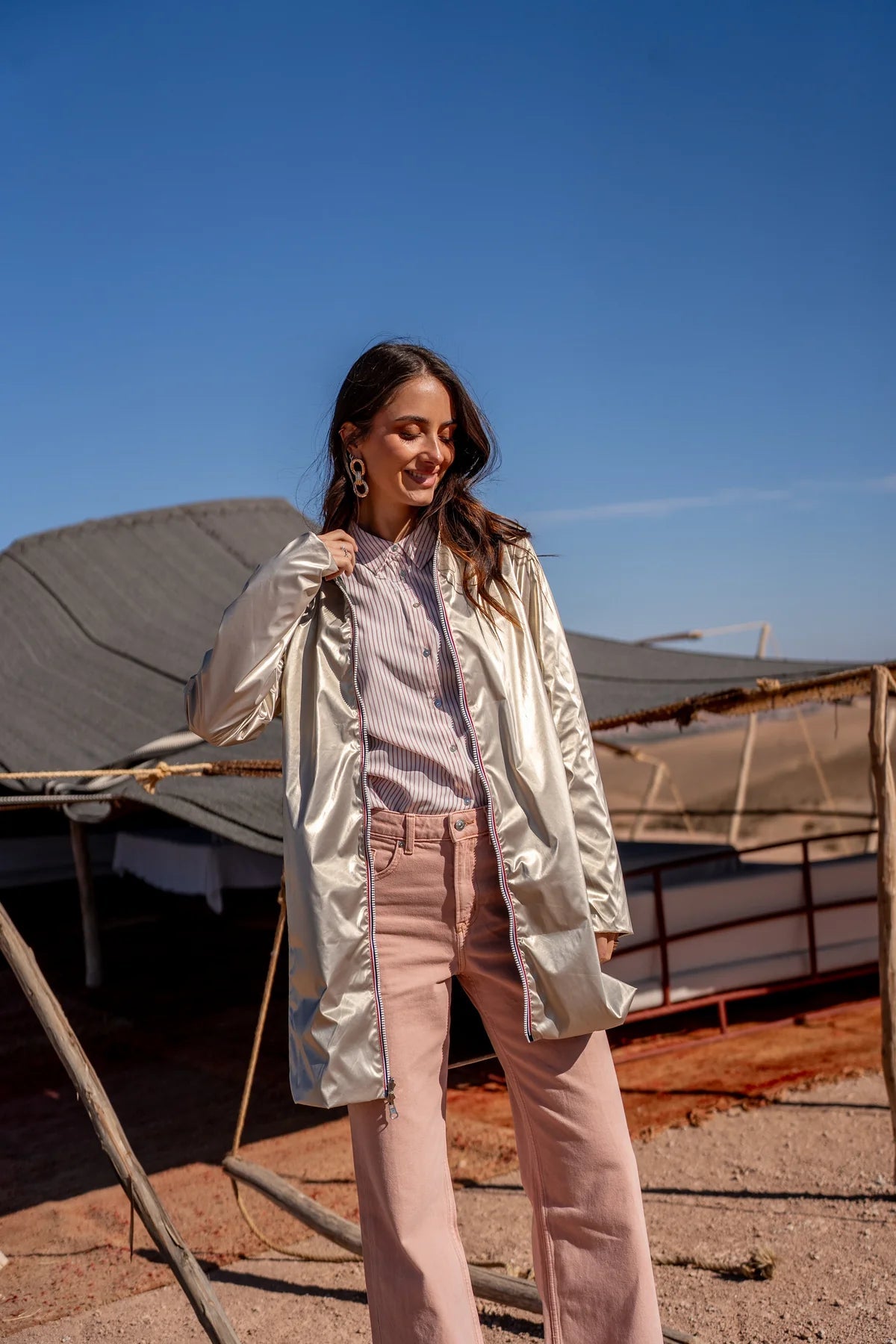 MANTEAU IMPERMEABLE LONG LEGER REVERSIBLE  KAKI DORE LAURA JO La Chica
