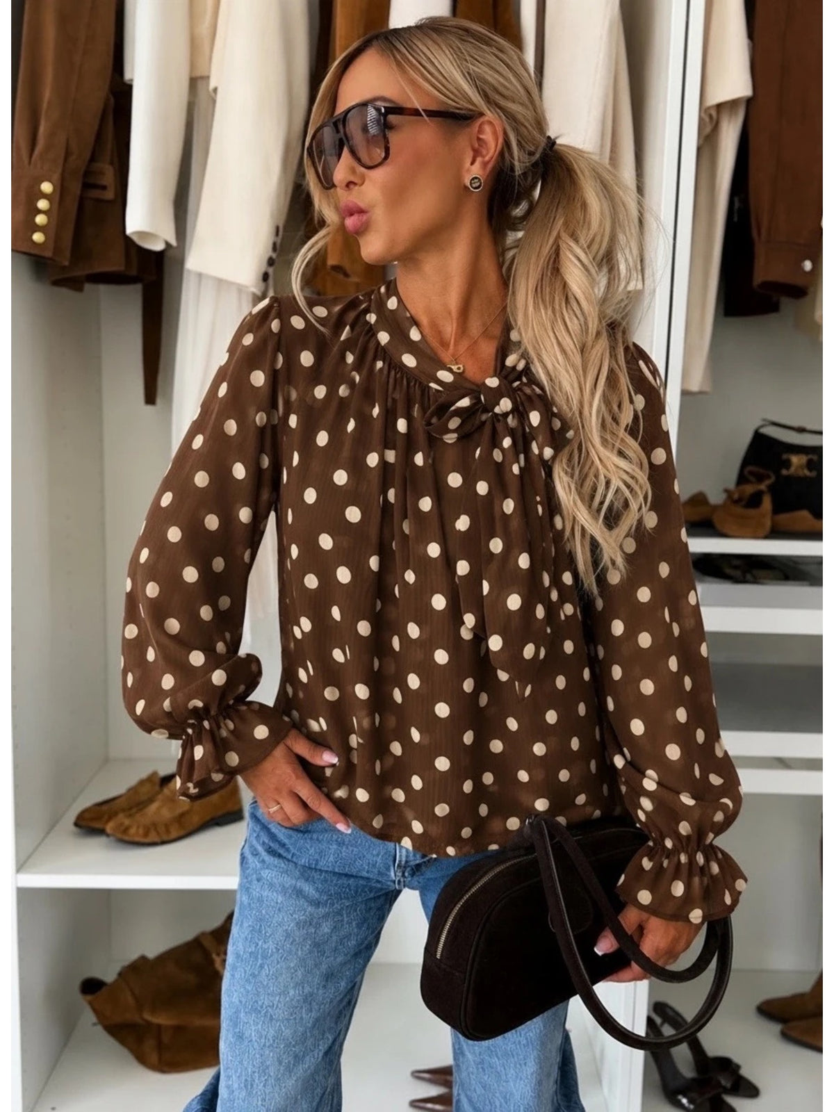 Blouse col noué imprimé manches volantées marron foncé pour femme, La Chica