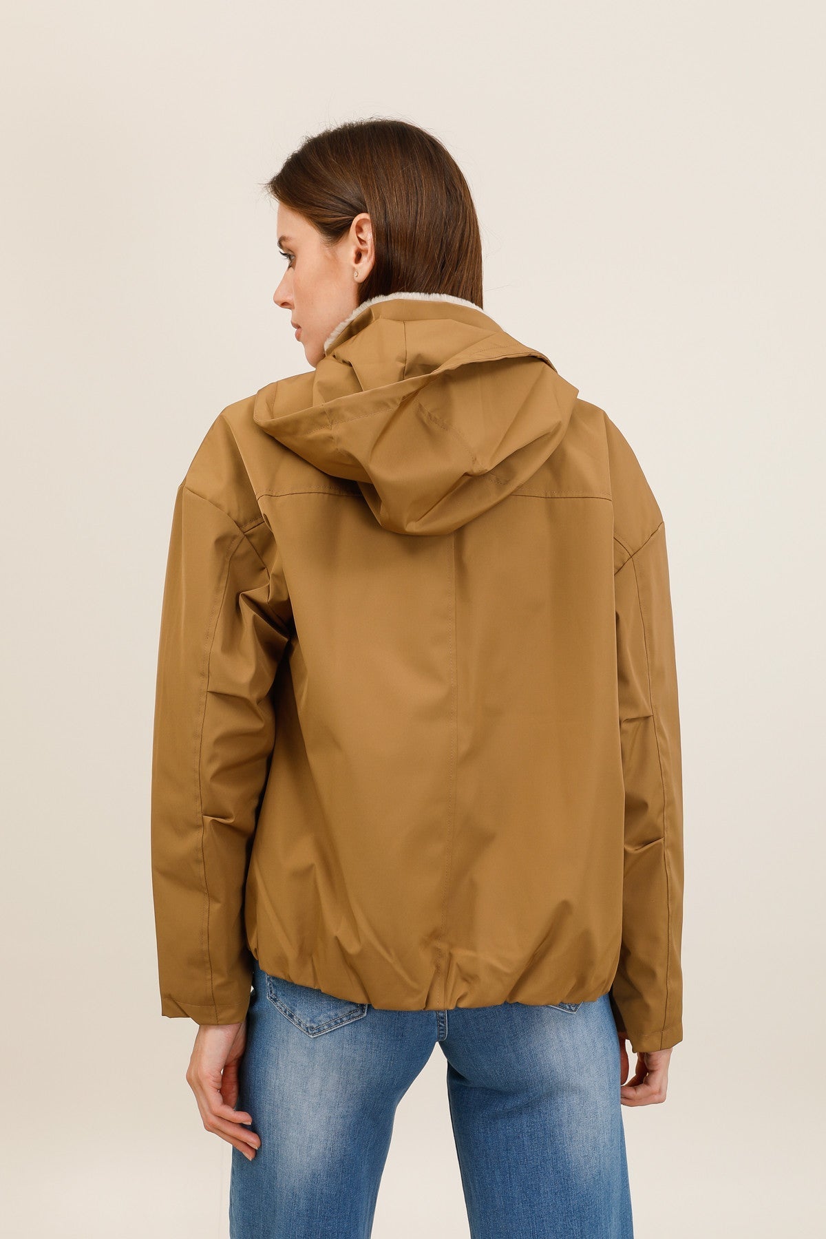 Blouson imperméable fourré à capuche amovible Laura Jo camel pour femme – vue 4