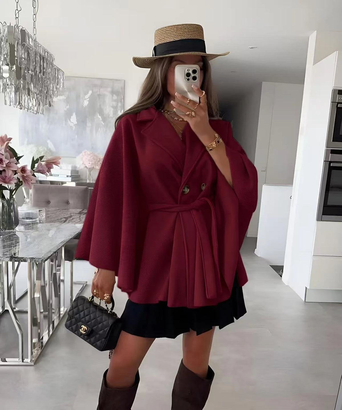 Cape blazer ceinturée à double boutonnage bordeaux pour femme – La Chica