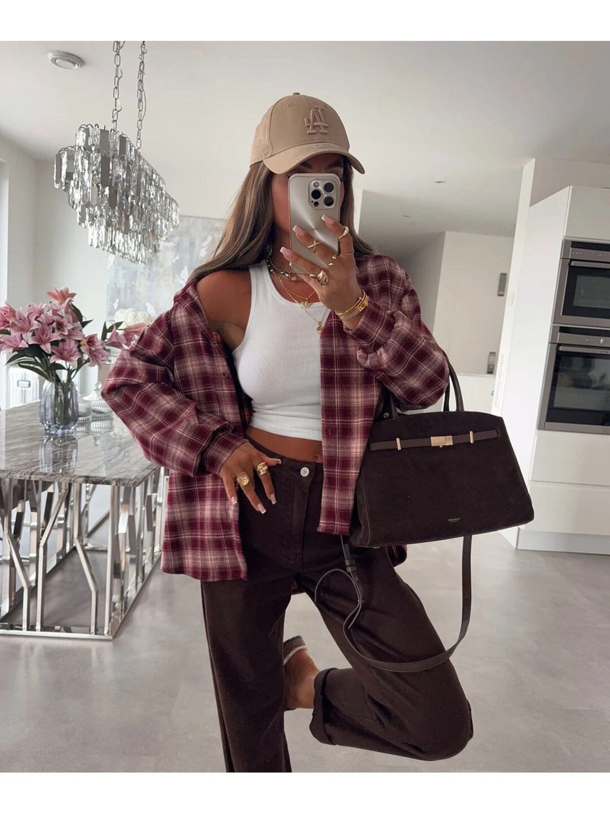Chemise à carreaux poches avant manches retroussables bordeaux pour femme, La Chica, vue 2
