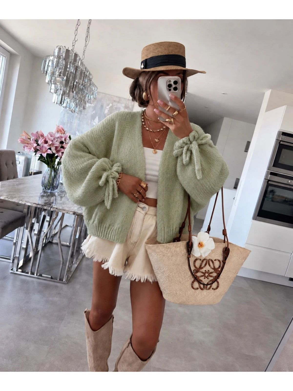 Gilet en maille manches ballon et liens aux poignets kaki pour femme, La Chica