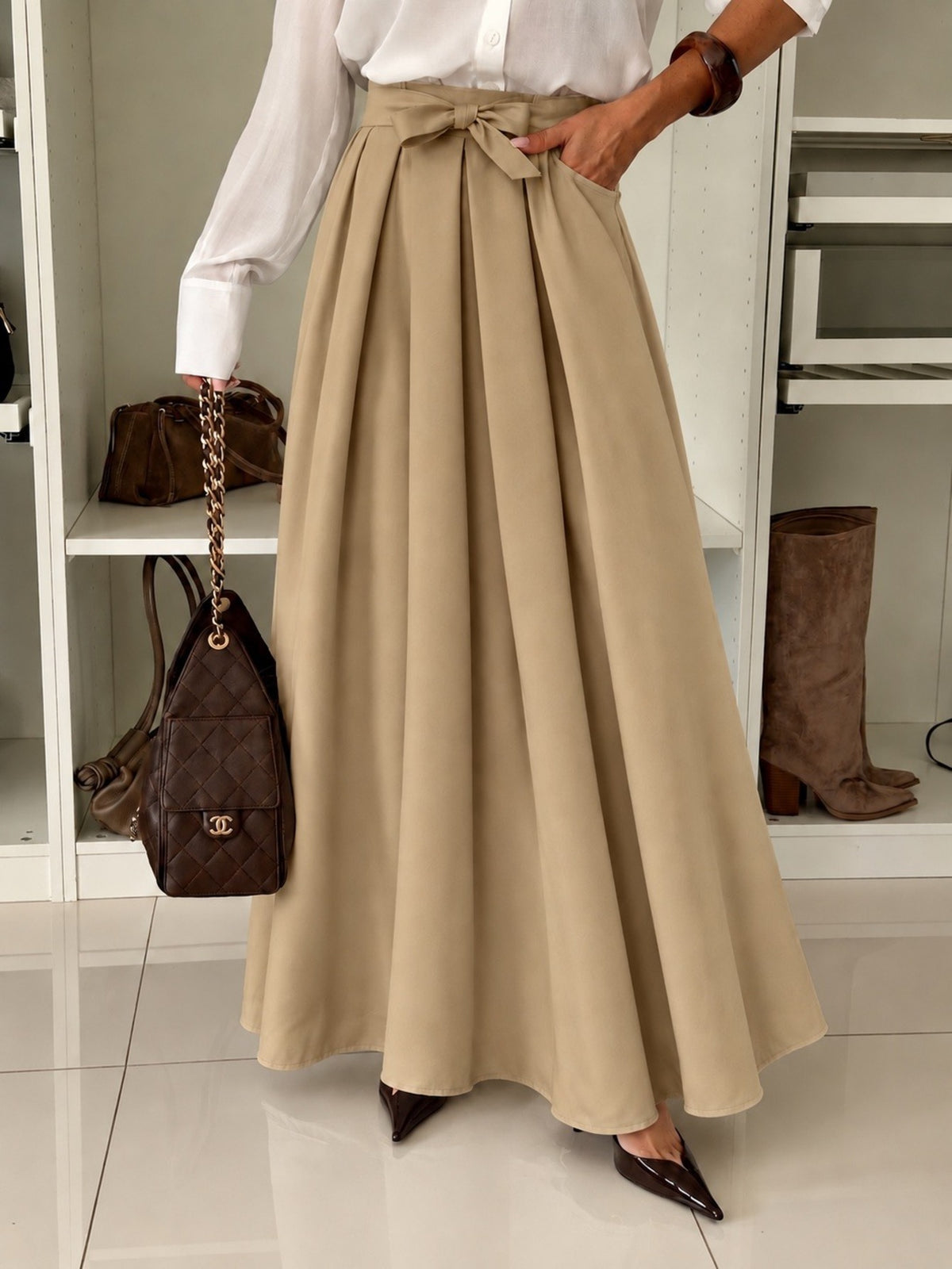 Jupe longue évasée à plis avec ceinture nouée avec poches camel pour femme, La Chica