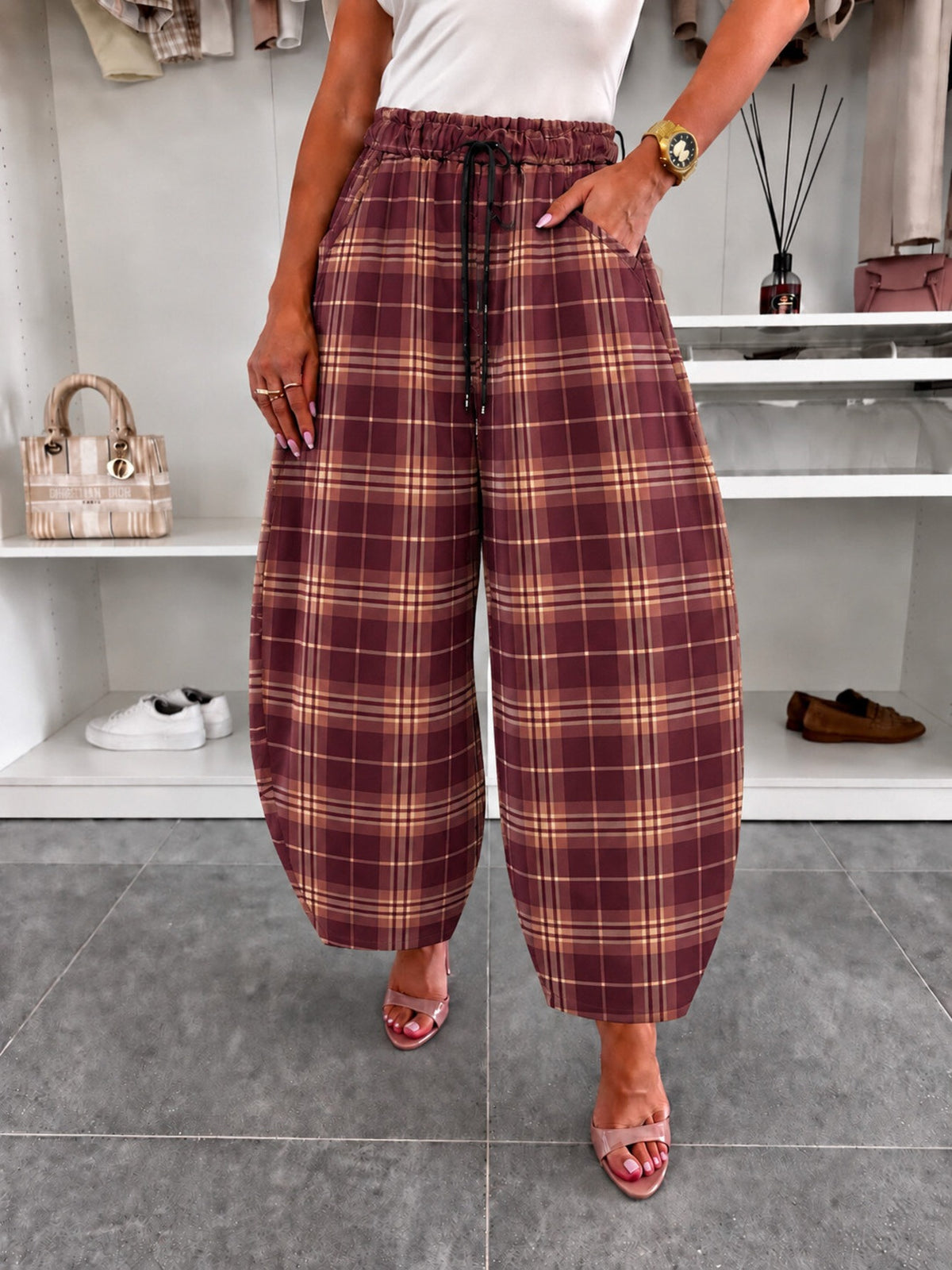 Pantalon ballon en suédine imprimé carreaux taille élastiquée bordeaux pour femme, La Chica