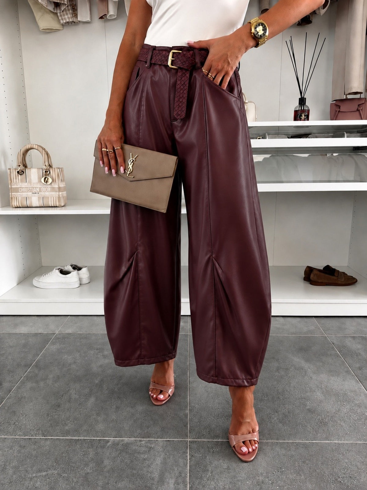 Pantalon Coupe Ballon En Similicuir Ceinturé Avec Poches bordeaux pour femme, La Chica