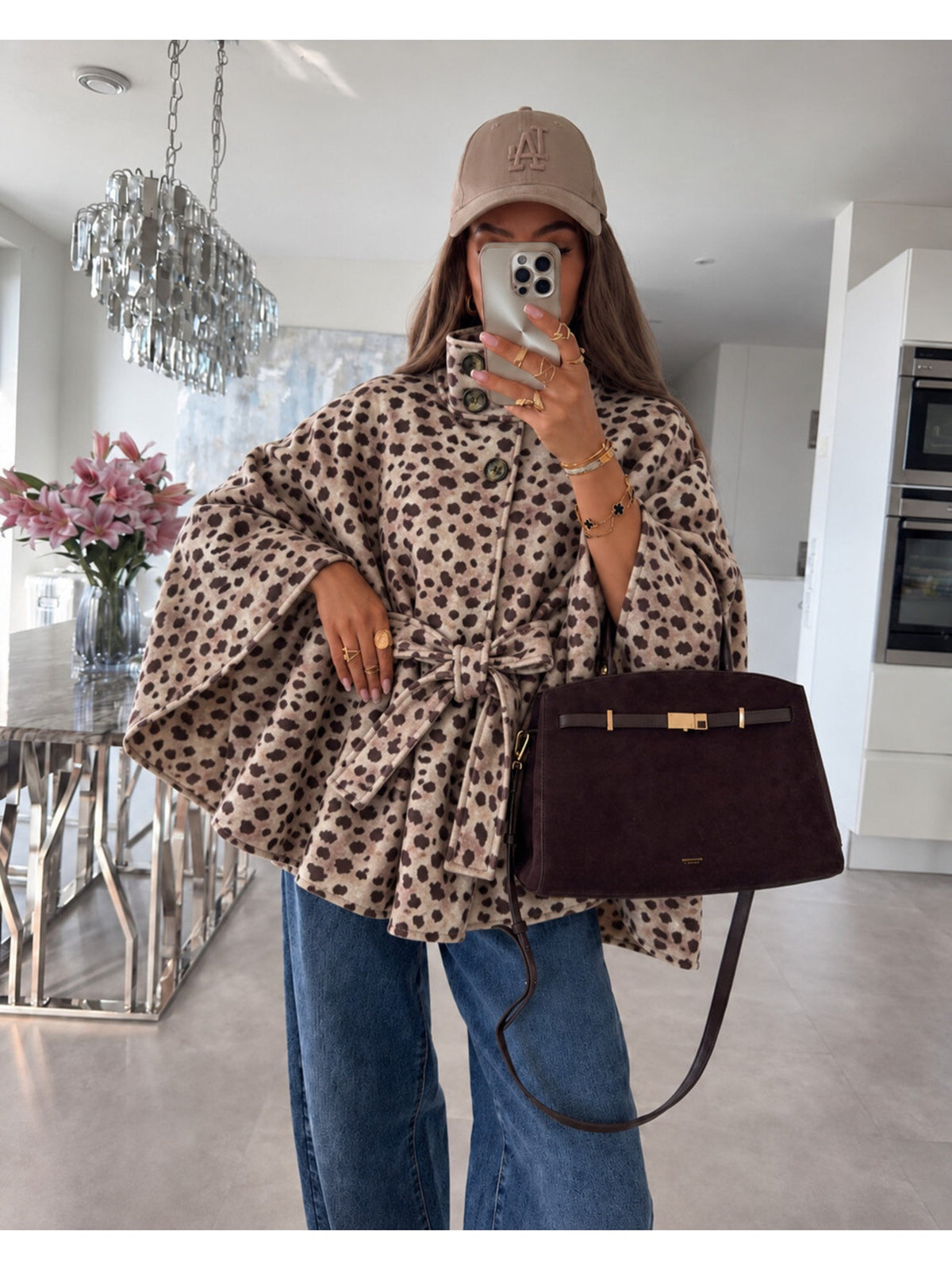 Poncho cape ample imprimé biche col montant et ceinture beige pour femme, La Chica