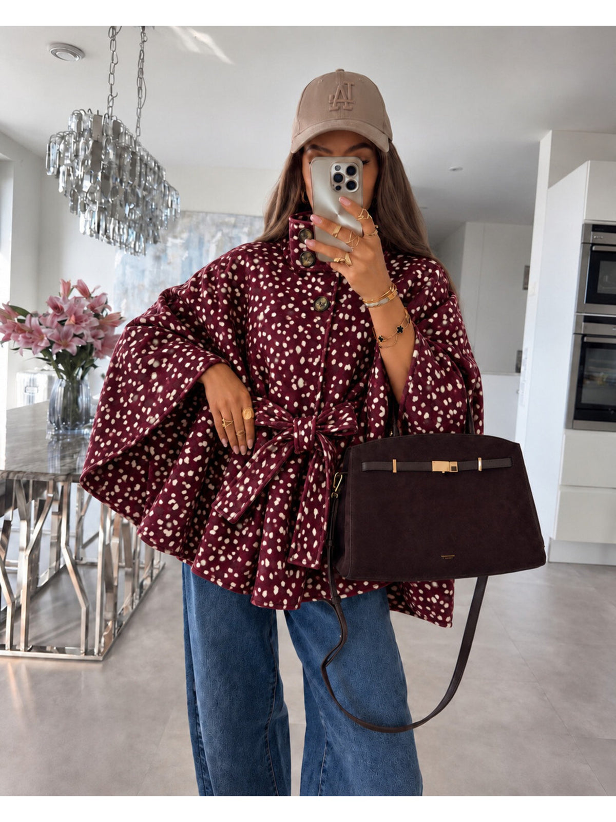 Poncho cape ample imprimé biche col montant et ceinture bordeaux pour femme, La Chica