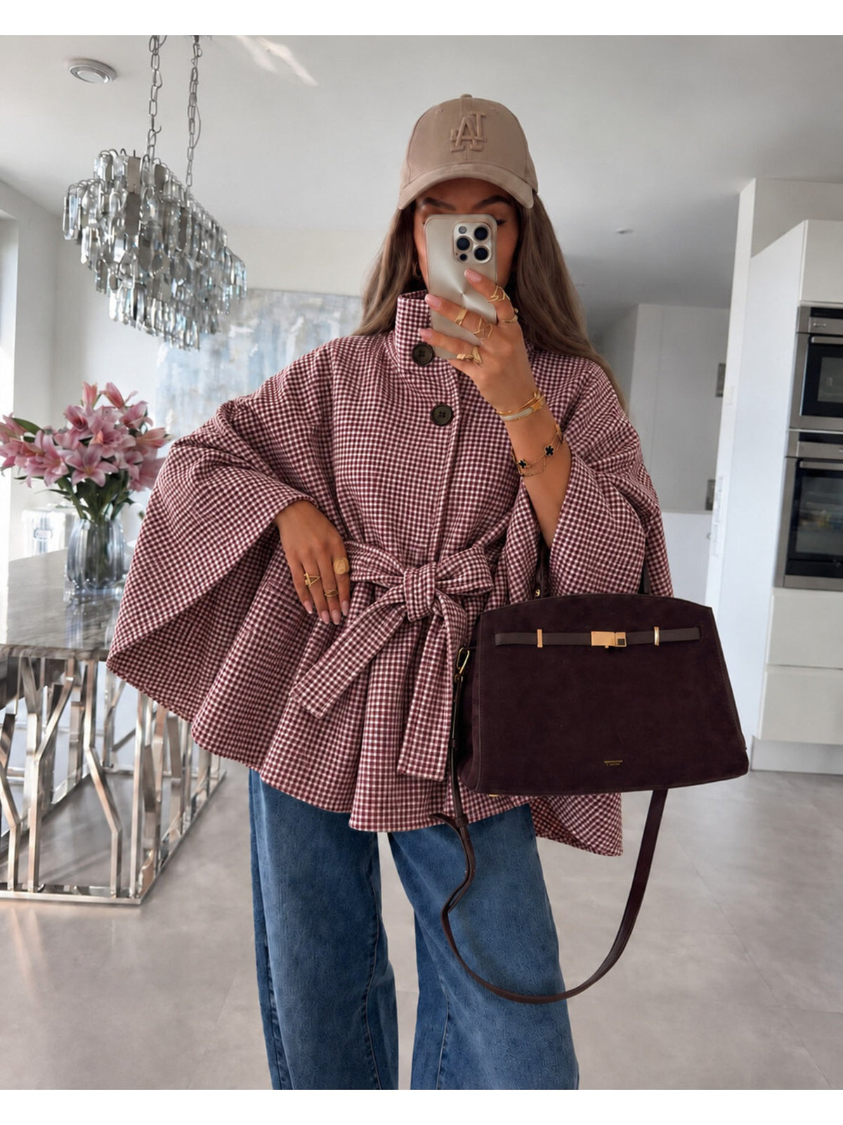 Poncho cape ample imprimé carreaux col montant et ceinture bordeaux pour femme, La Chica