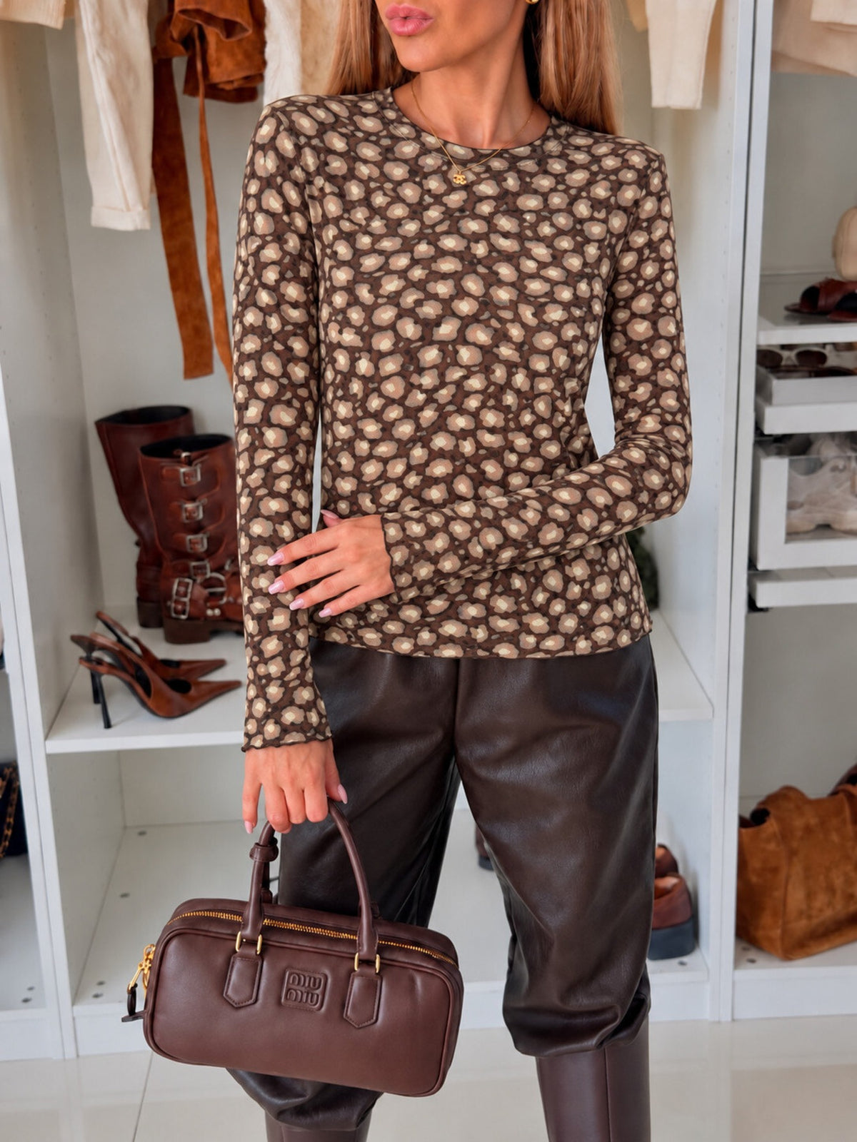 Top en cachemire imprimé mini léopard manches longues marron foncé pour femme, La Chica
